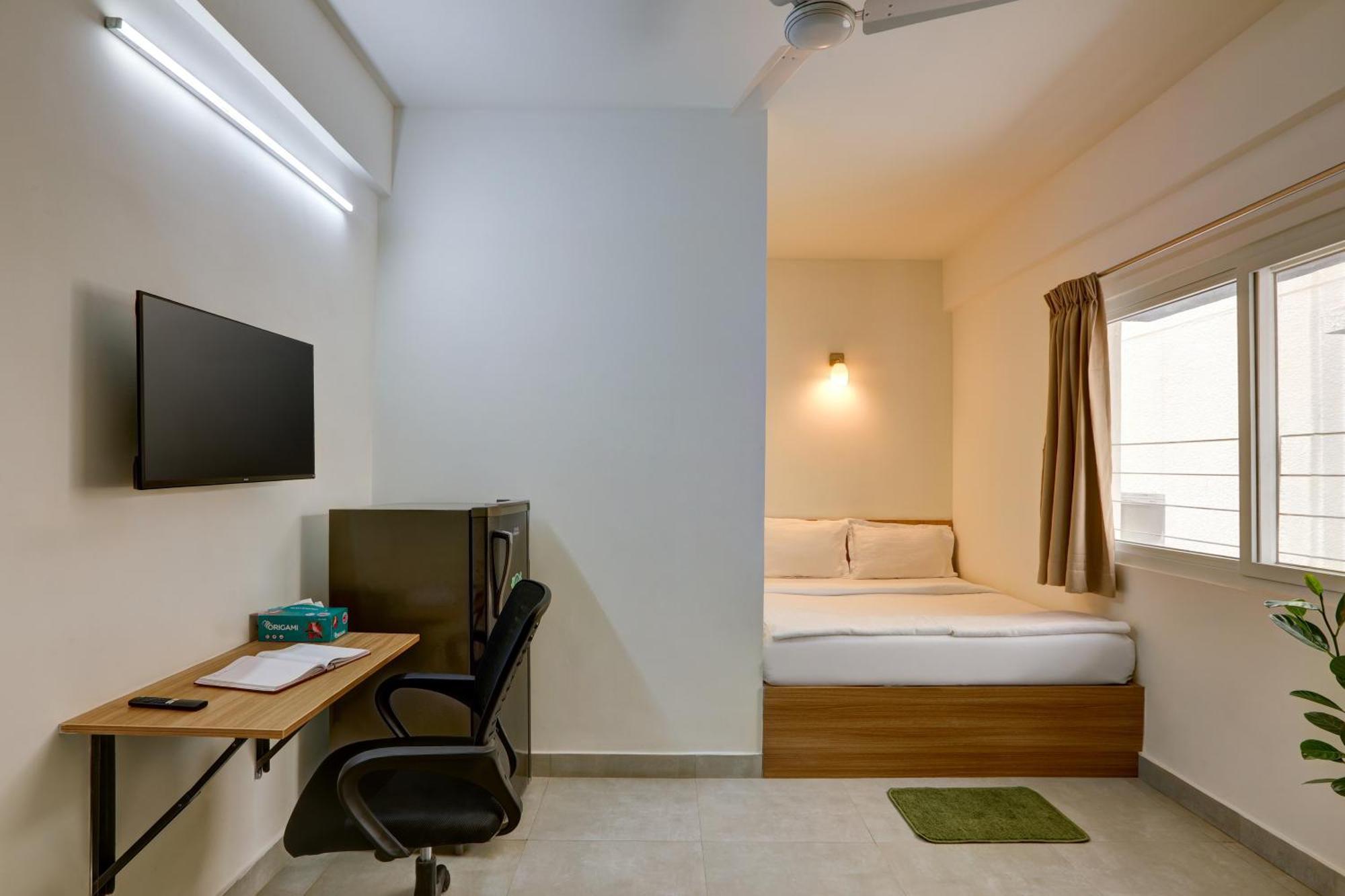 Deluxe Queen Suite