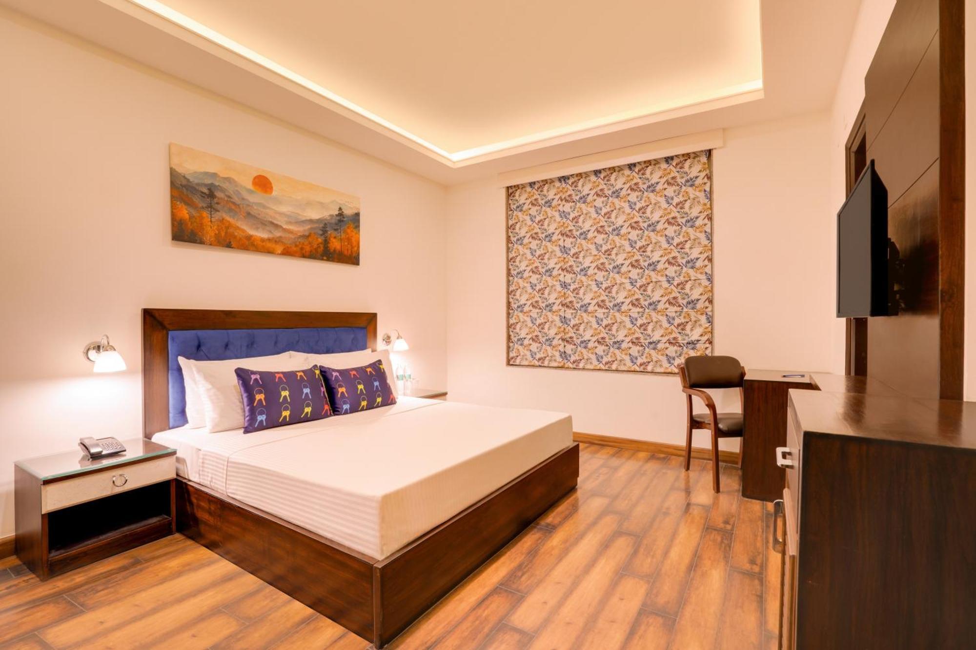 Standard Double Room (For Breakfast Plan : Complimentary Hi-Tea and Guaranteed Early check-in & Late check-out)