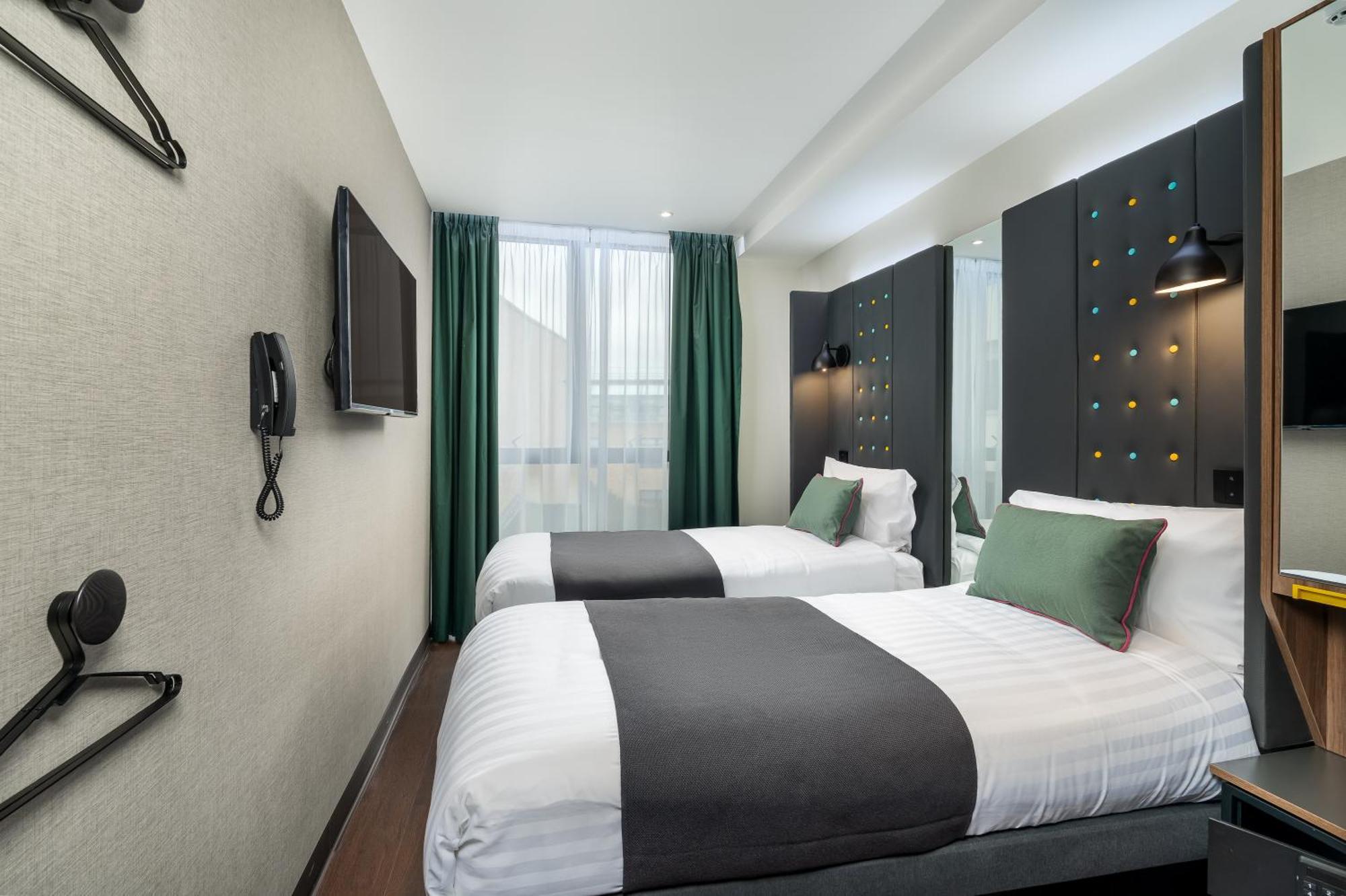 Comfy Twin Room Window