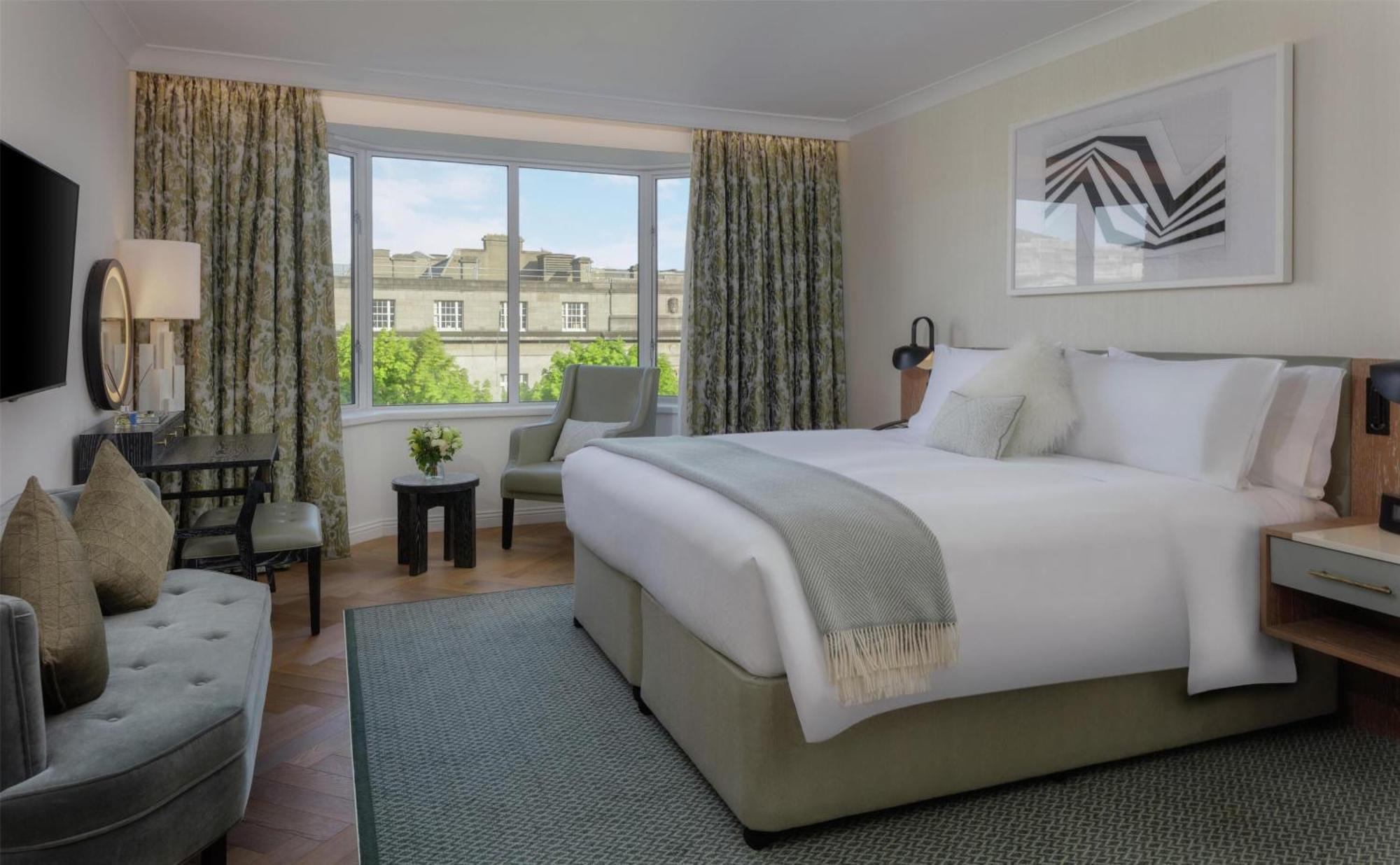 One-Bedroom King Suite