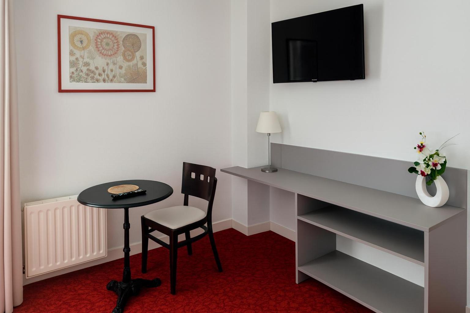 Superior Double Room with Kitchenette
