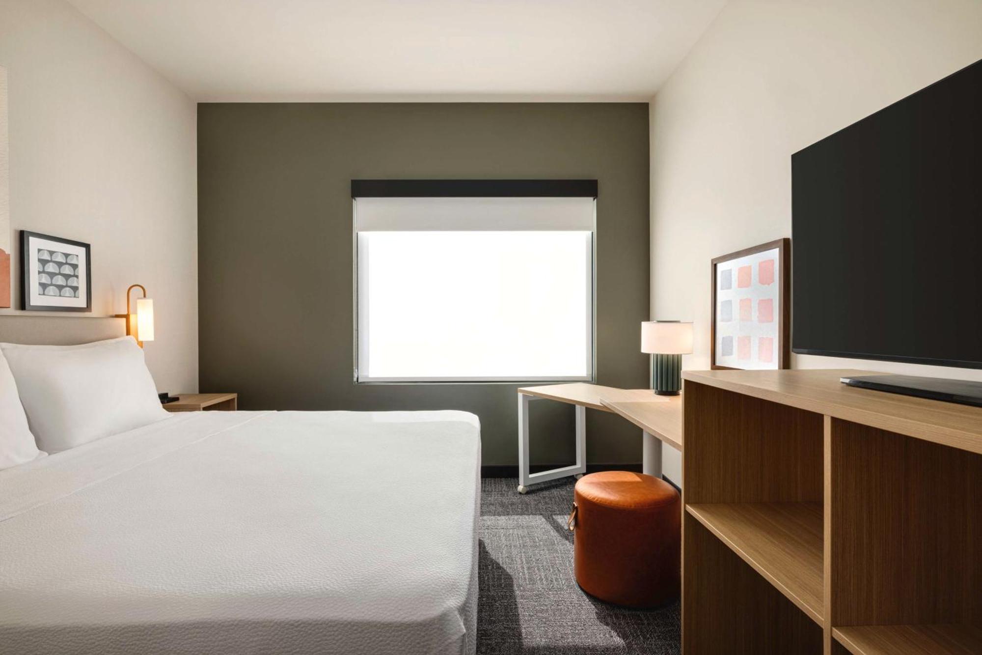 King Room with Roll-In Shower - Mobility and Hearing Access