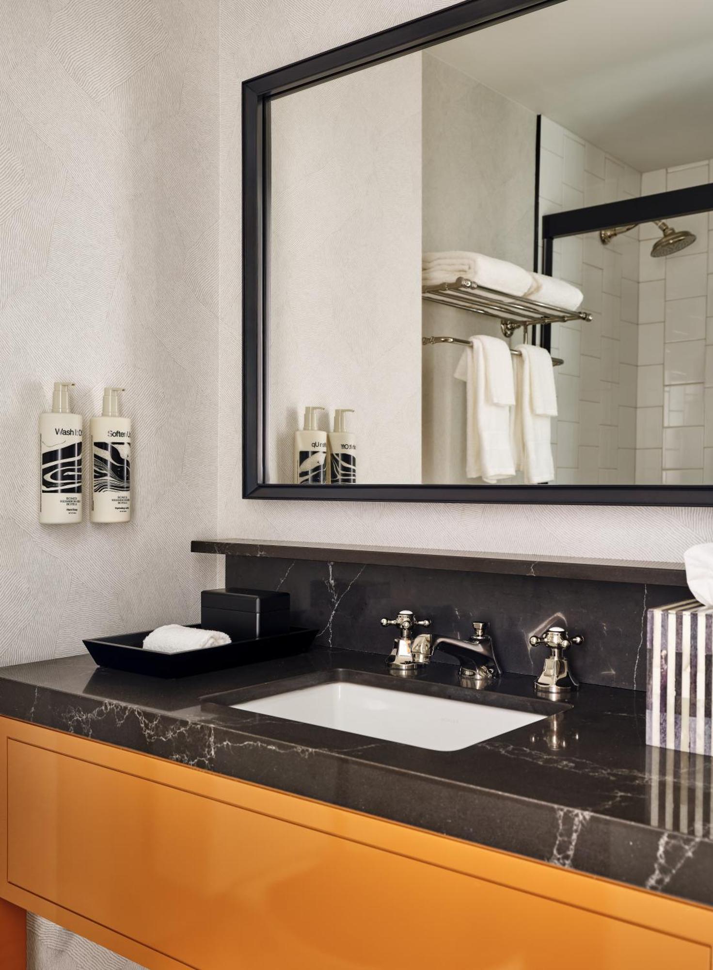 King Room with Roll-In Shower - Disability Access