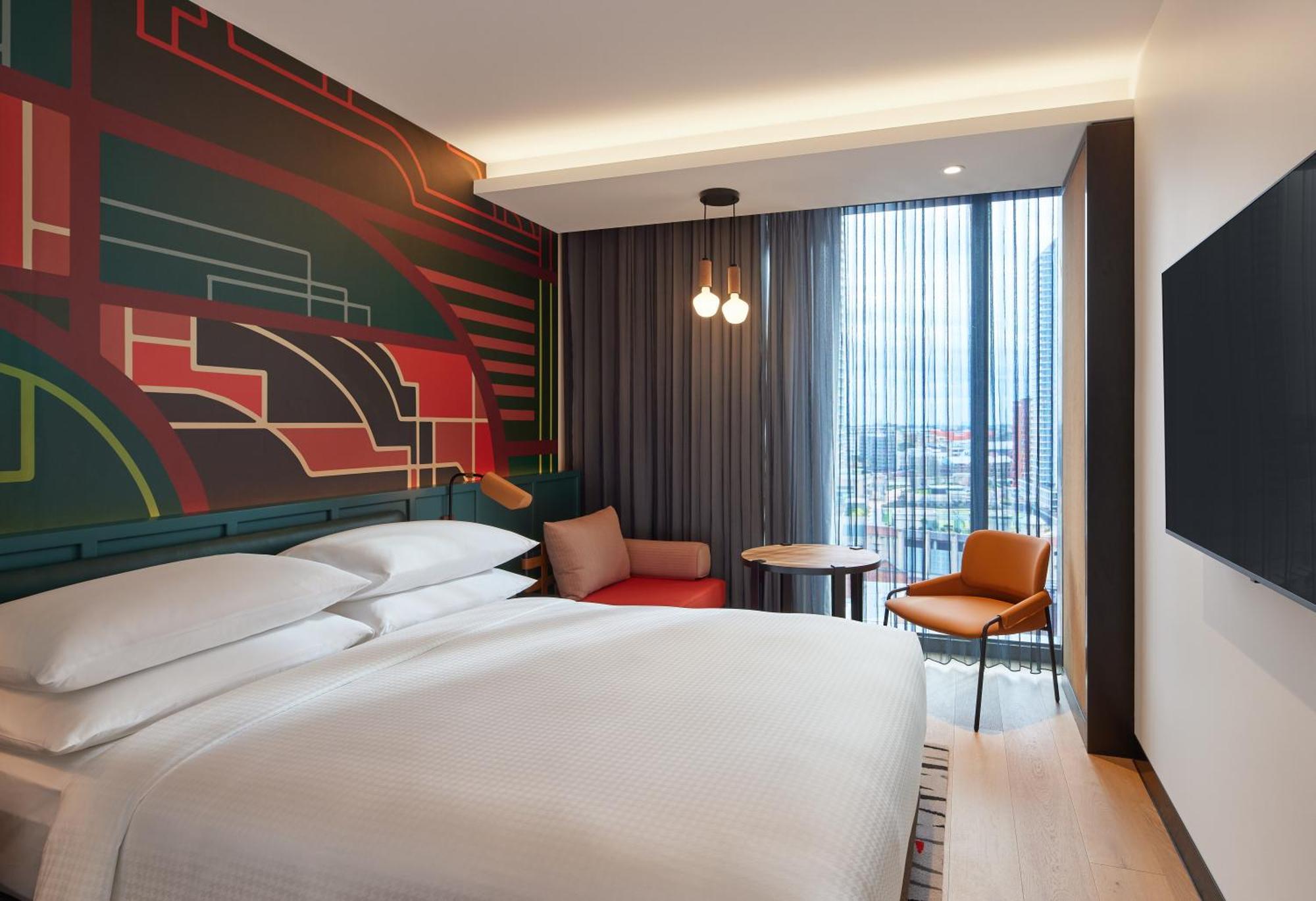 Queen Room with City View,1710774380:JPEG