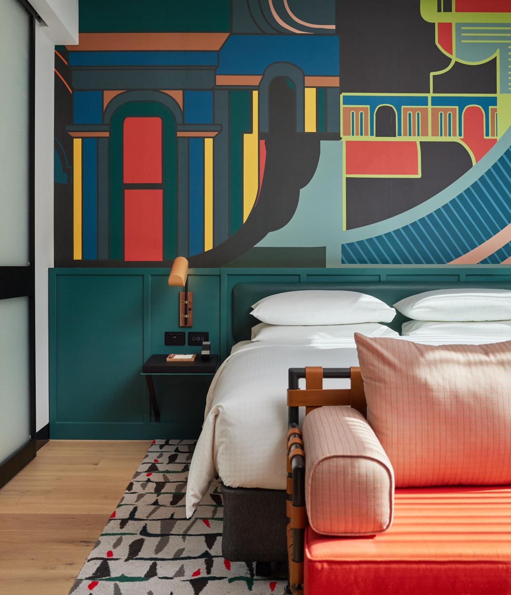 Deluxe King Room