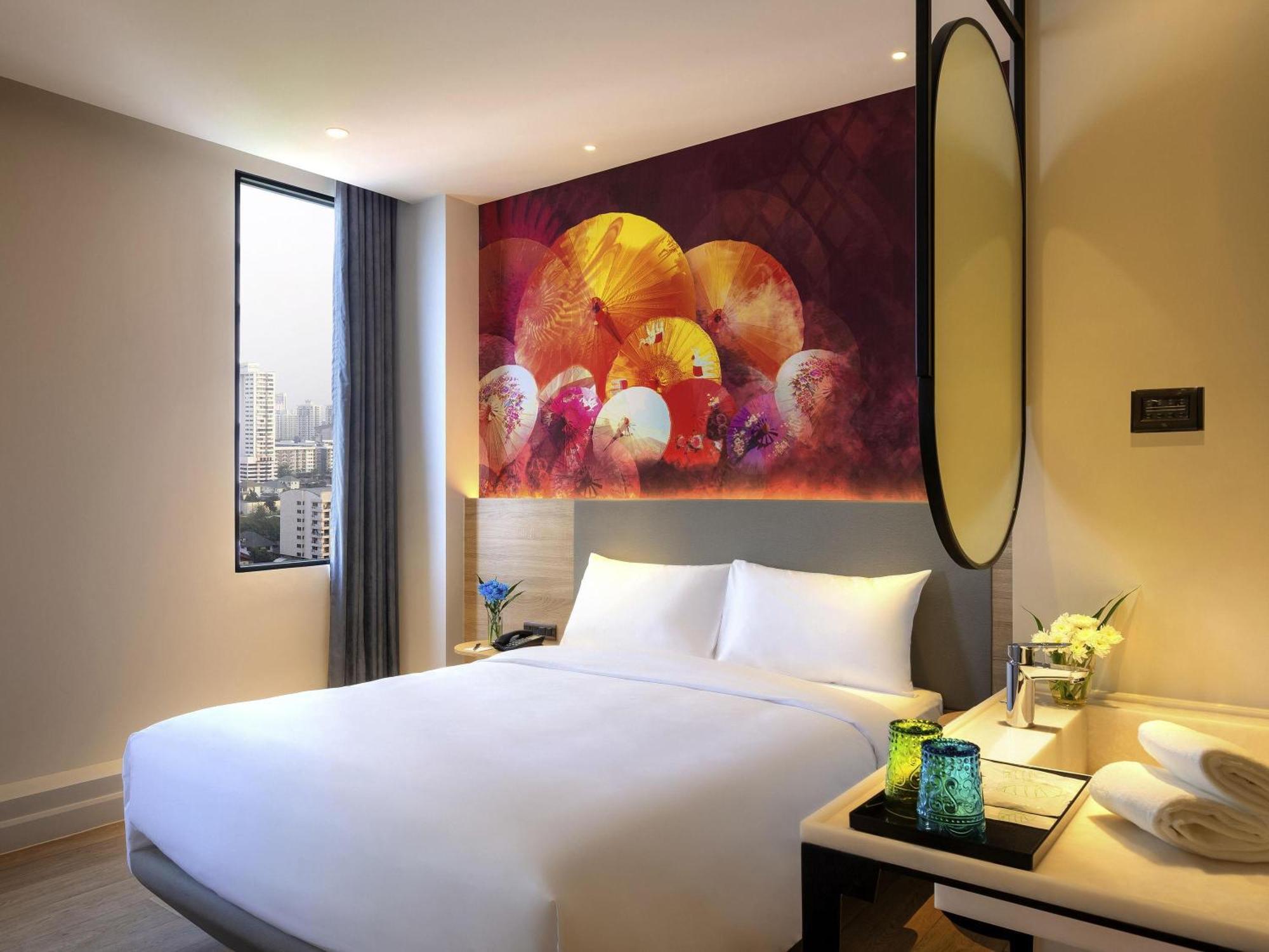 Standard Queen Room