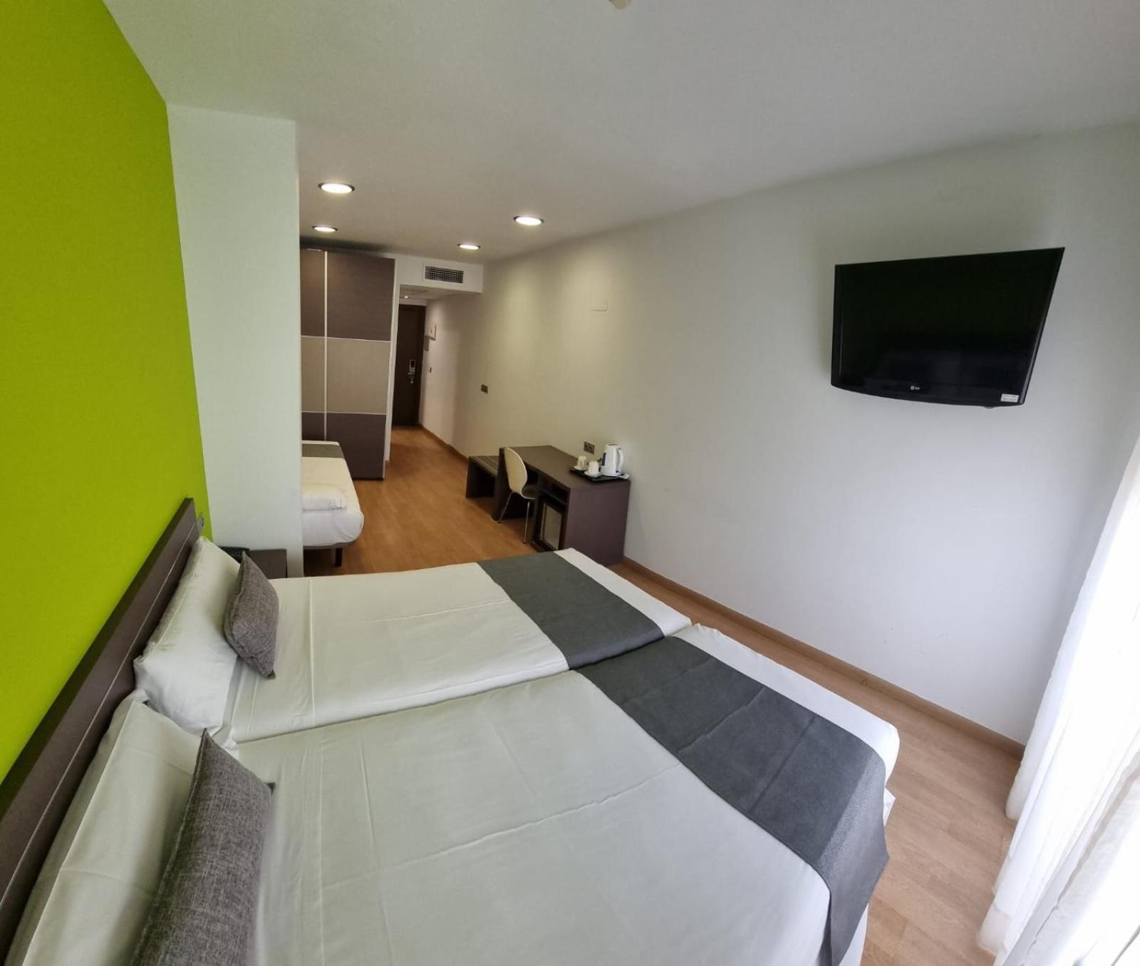 Standard Family Room