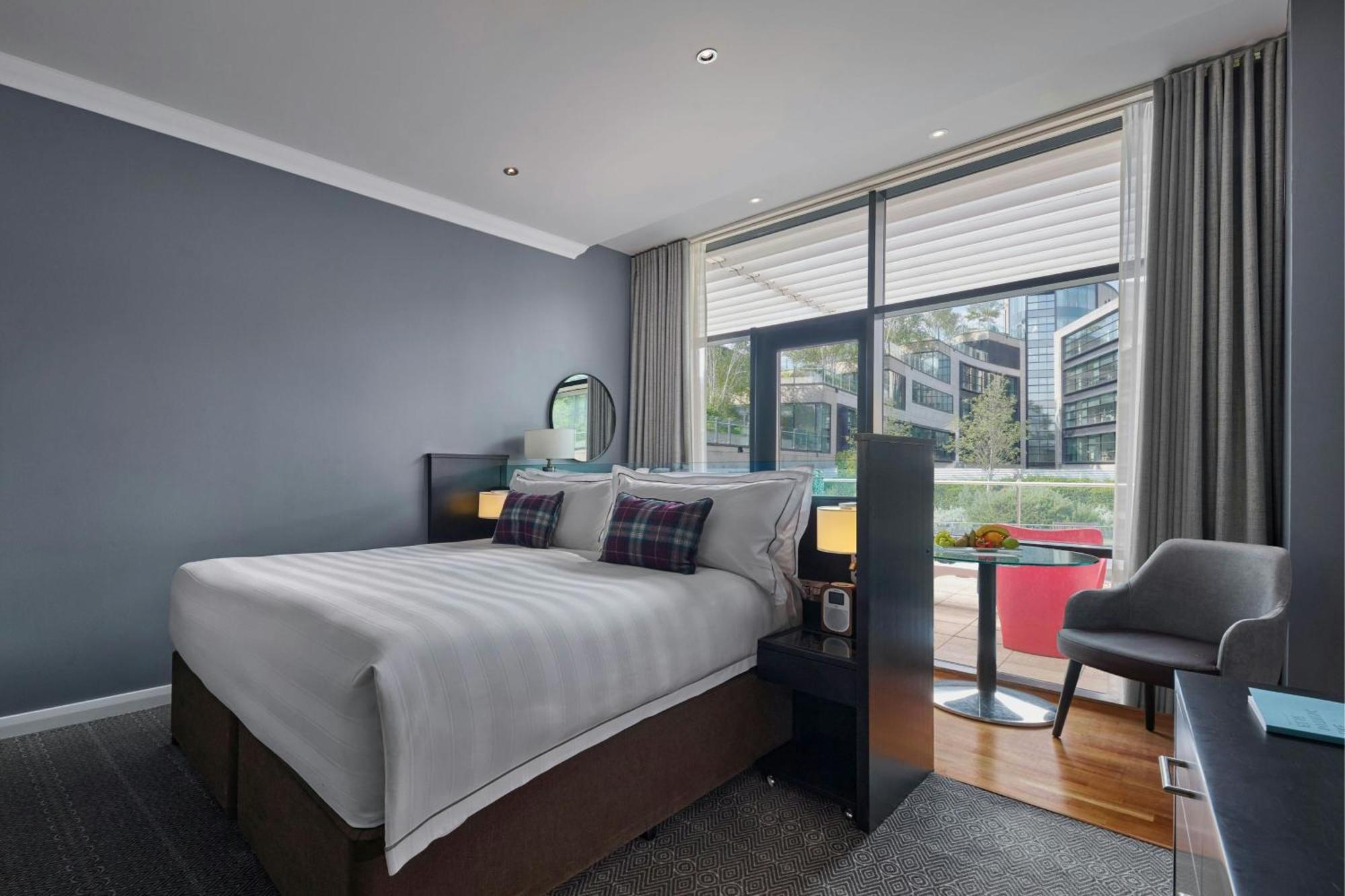 Greenside Terrace Kamer met 1 Kingsize Bed en Balkon