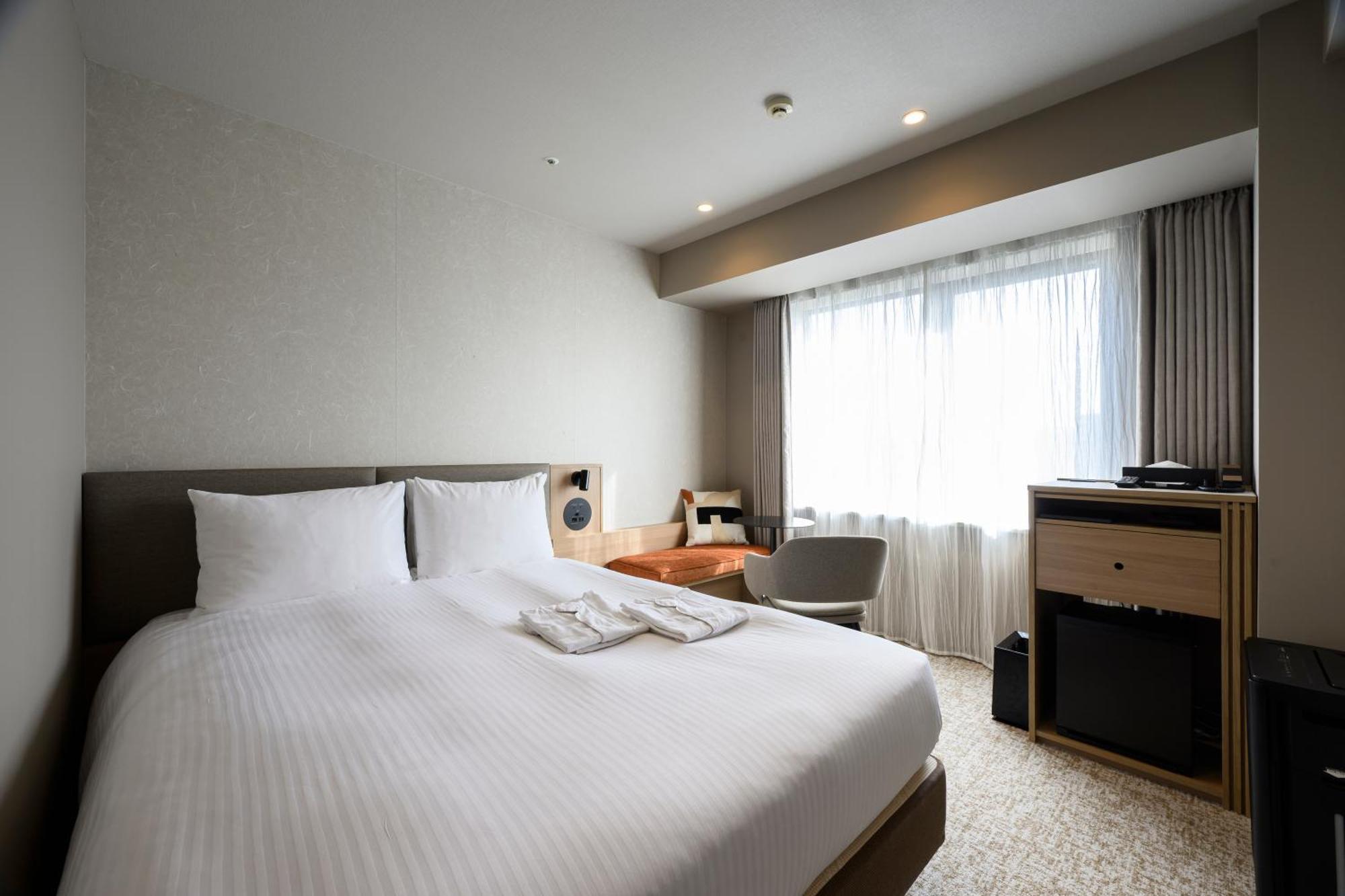 Precious Double Room,1730061560:JPEG