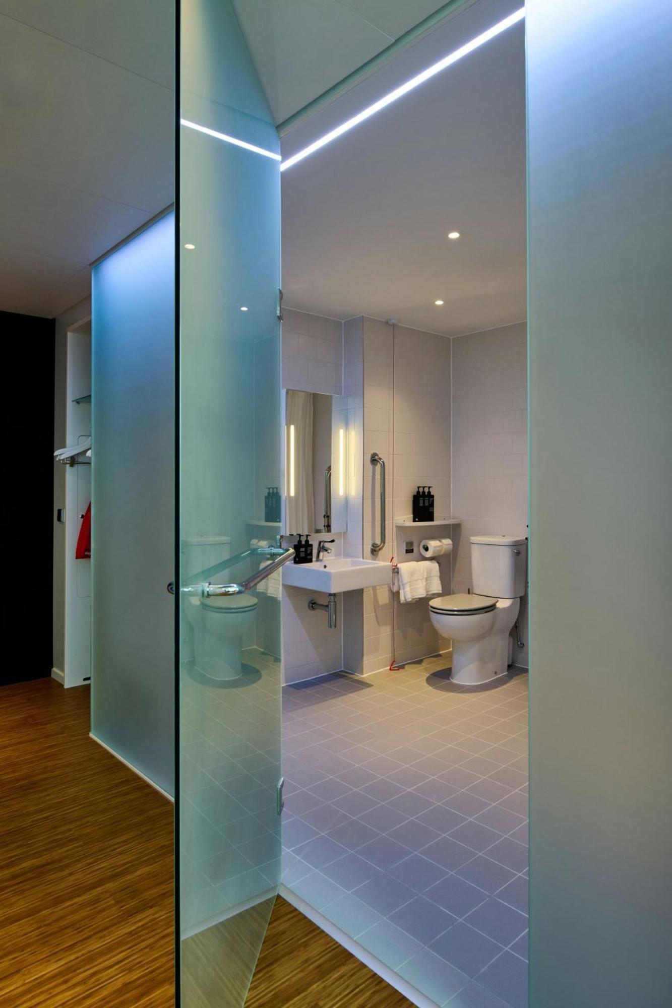 King Room Accessible