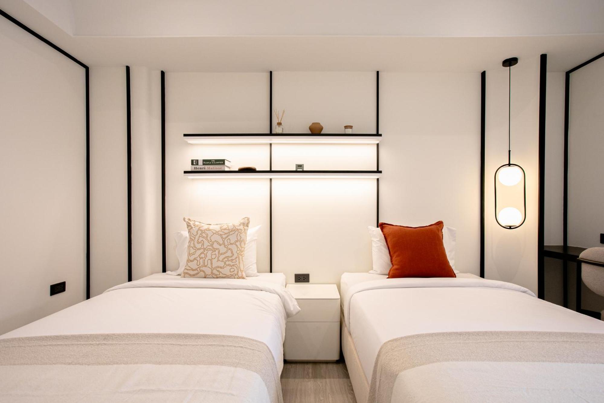 Deluxe Twin Room
