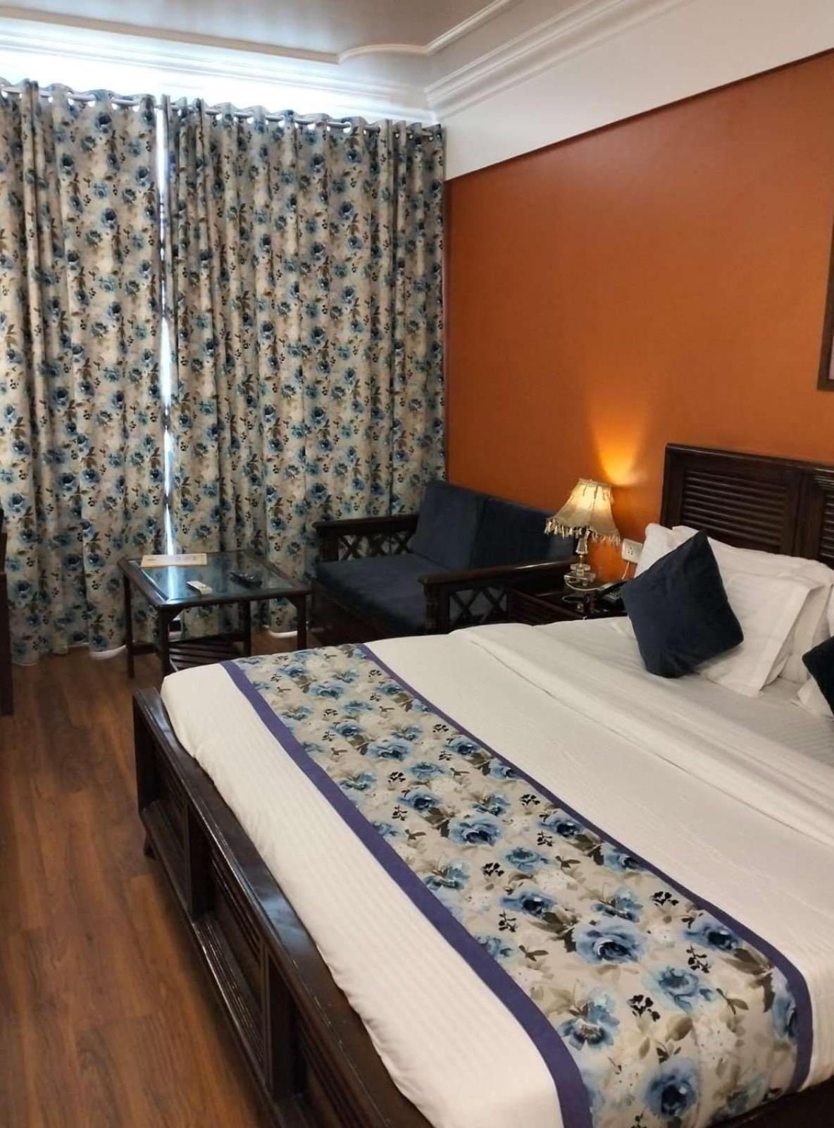 Superior Double Room,1740439579:JPEG