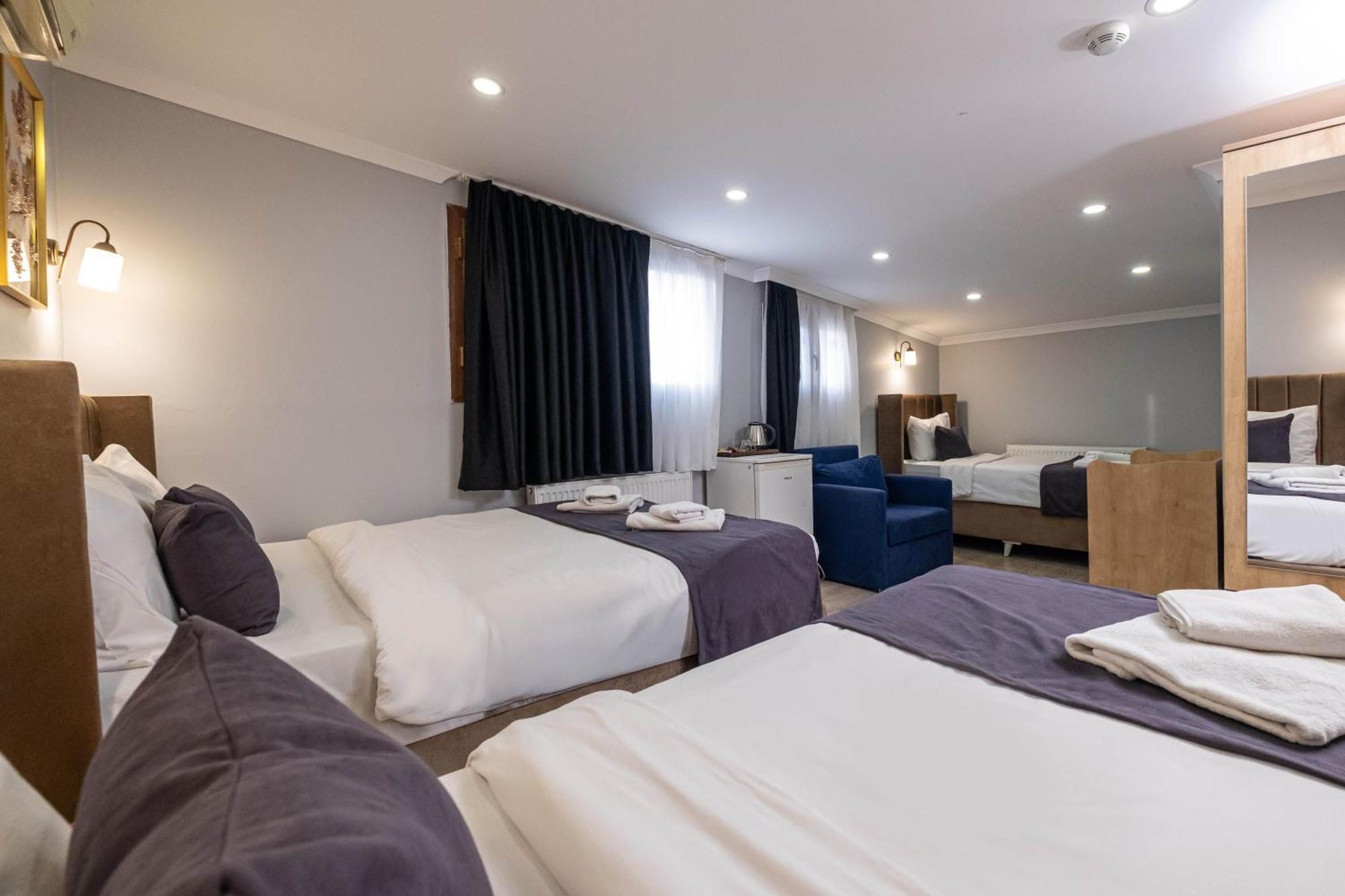 Economy Quadruple Room