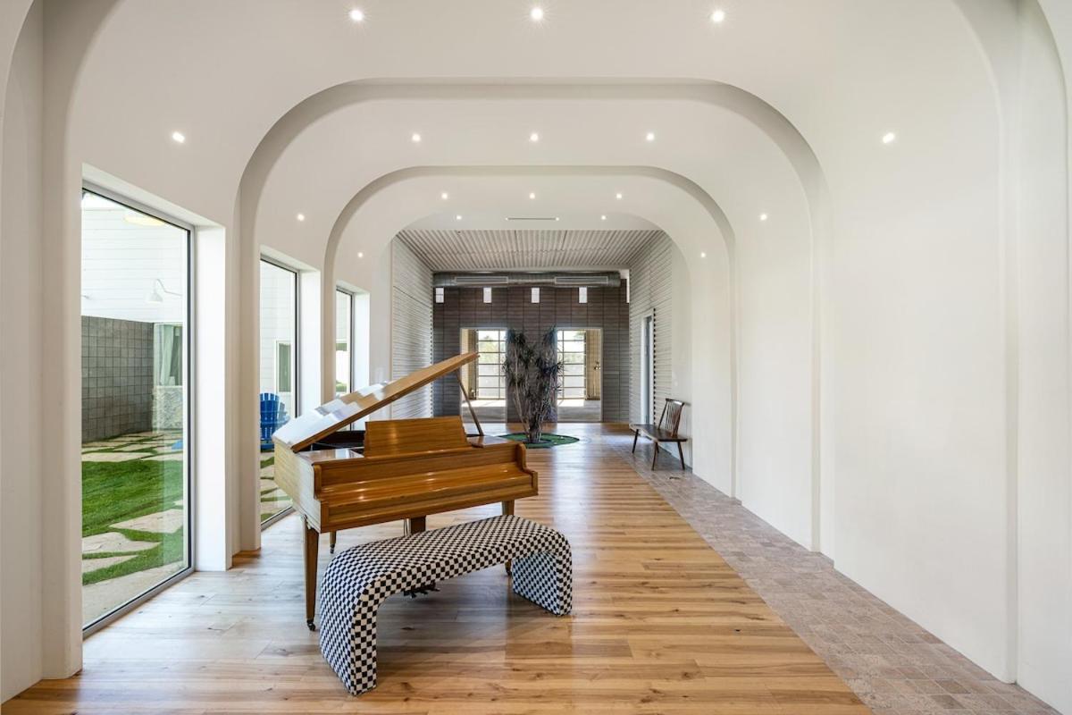 Six-Bedroom House