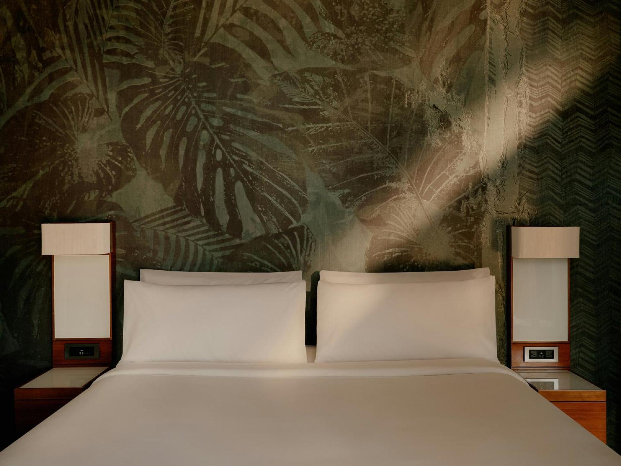 King Room with City View