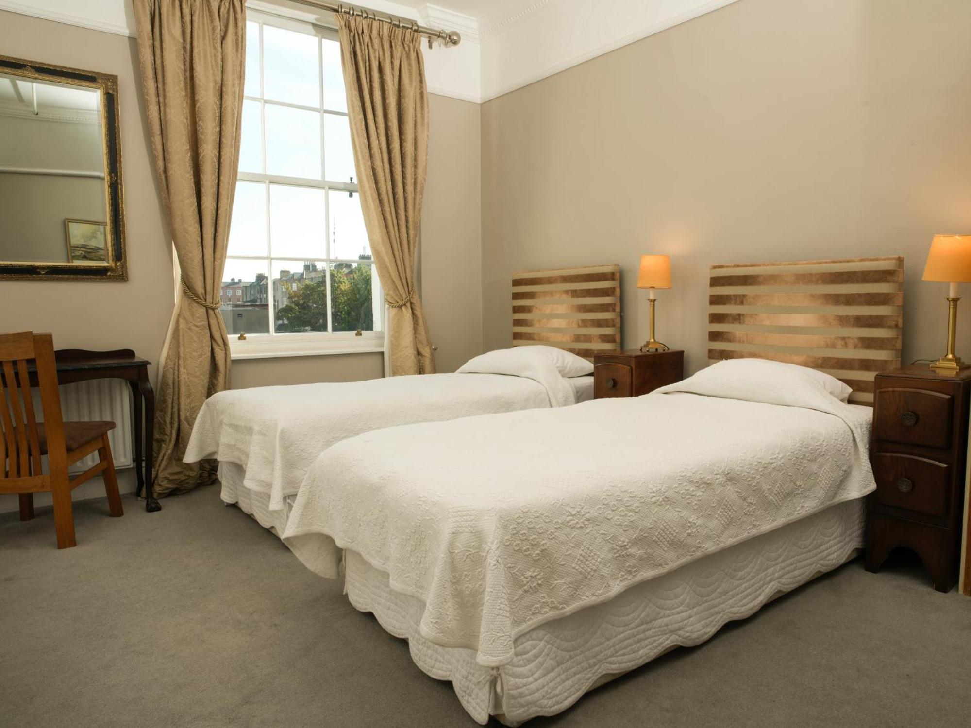 Comfort Quadruple Room