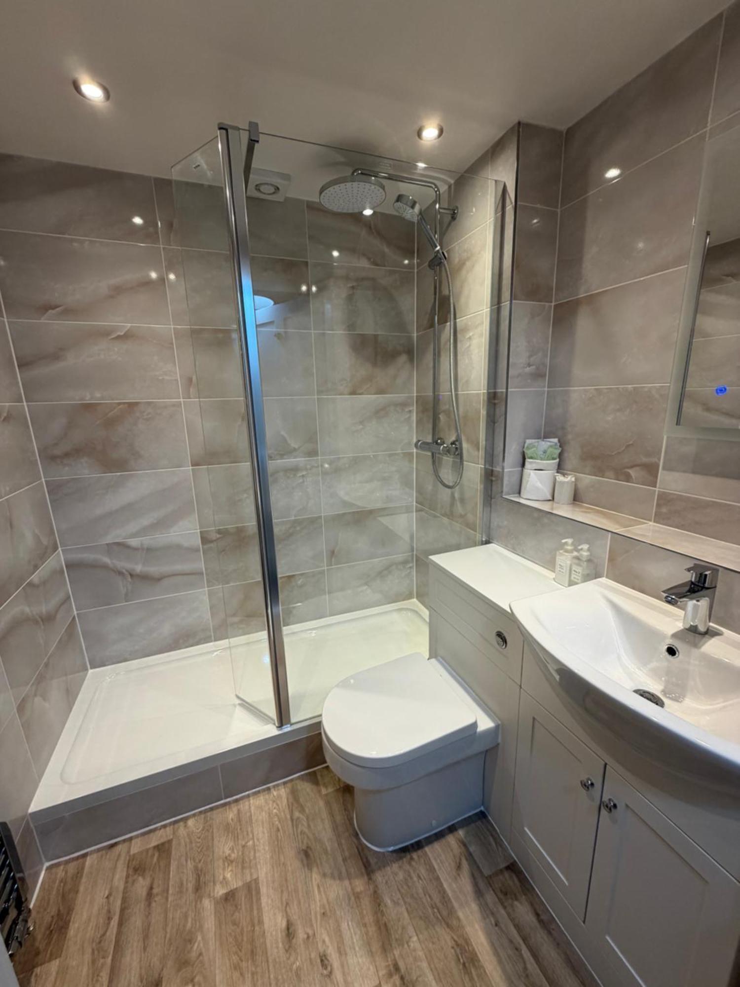 Eenpersoonskamer met Externe Eigen Badkamer