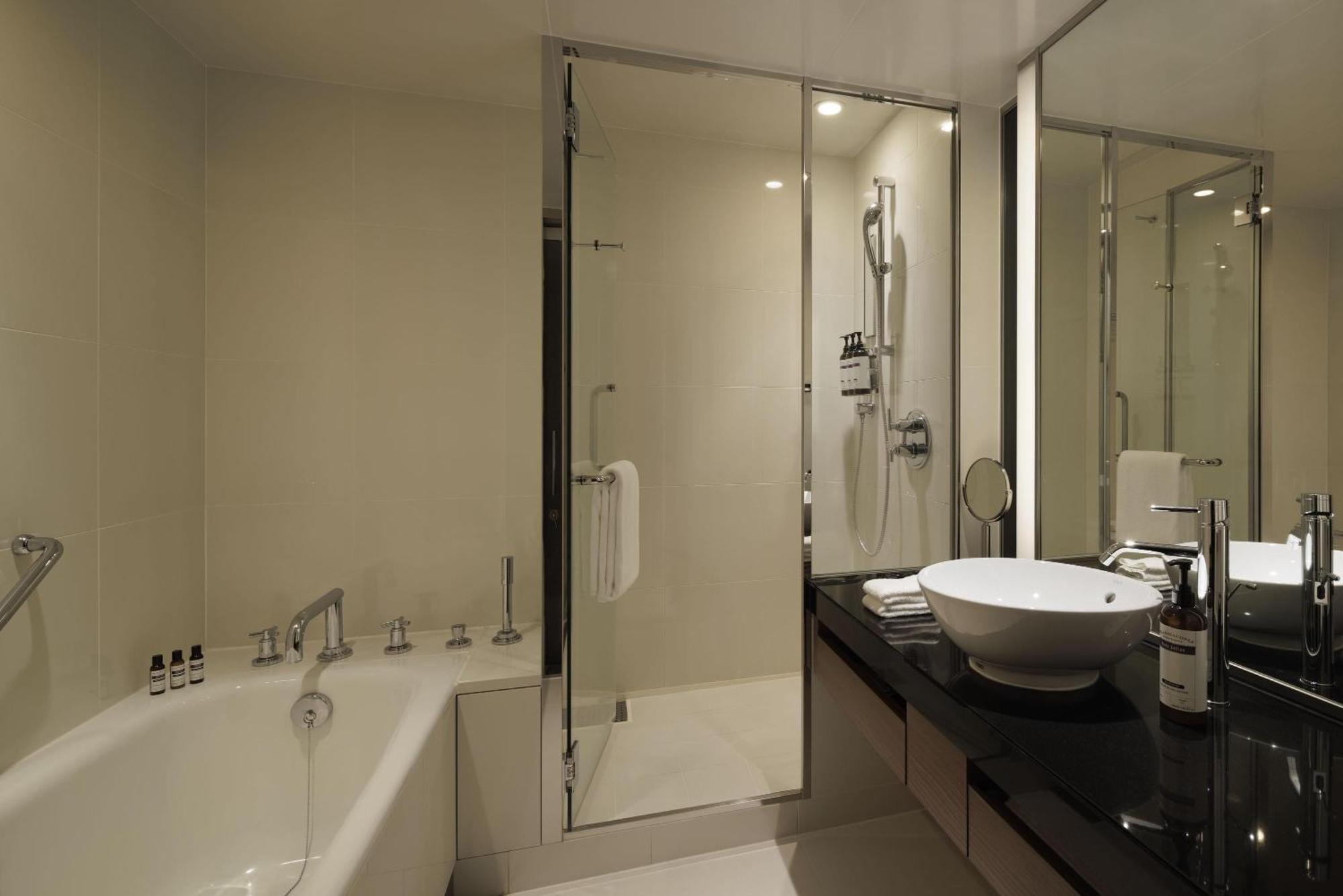 Twin Room with Park View