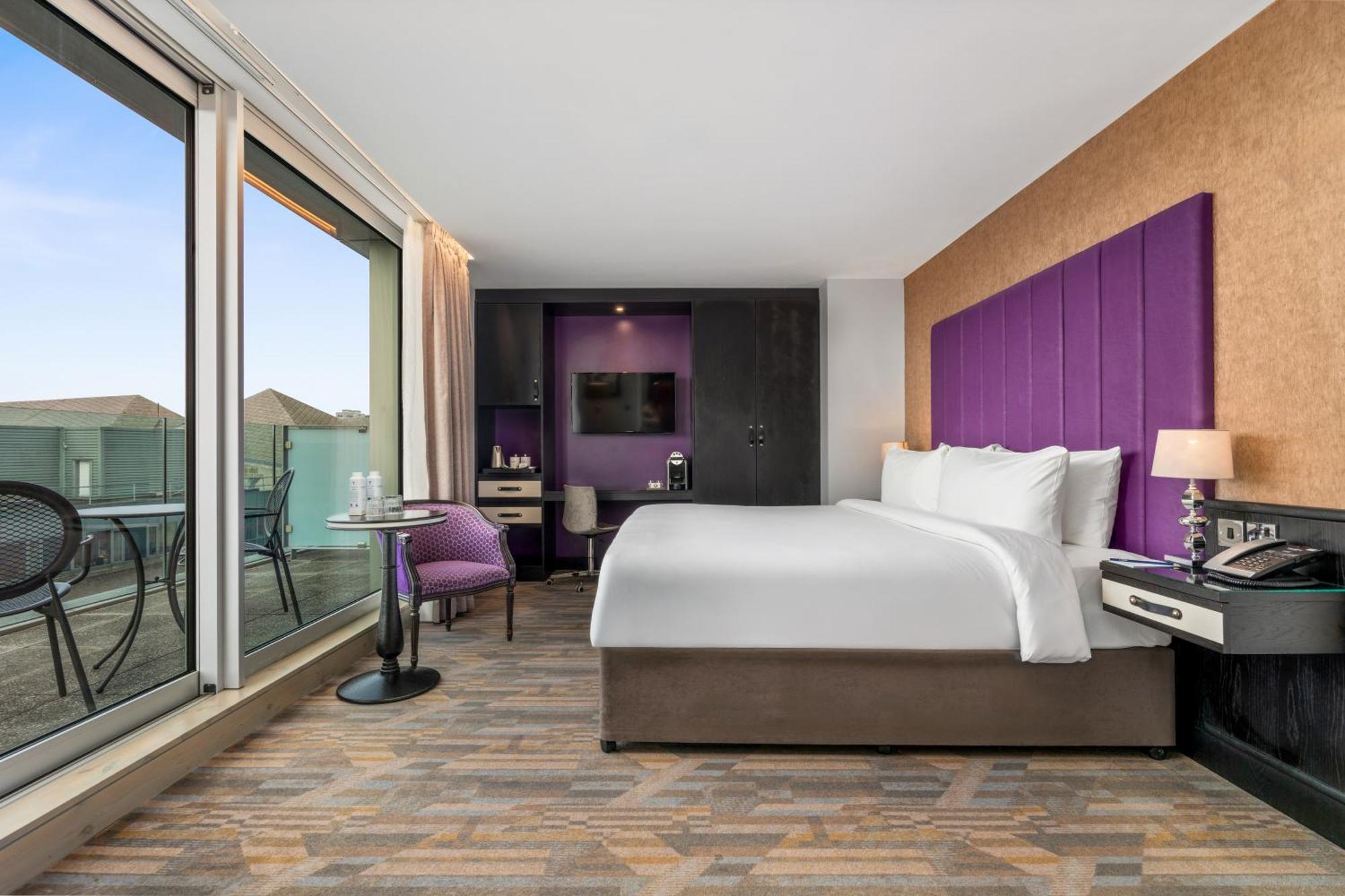 Deluxe Double Room with Balcony