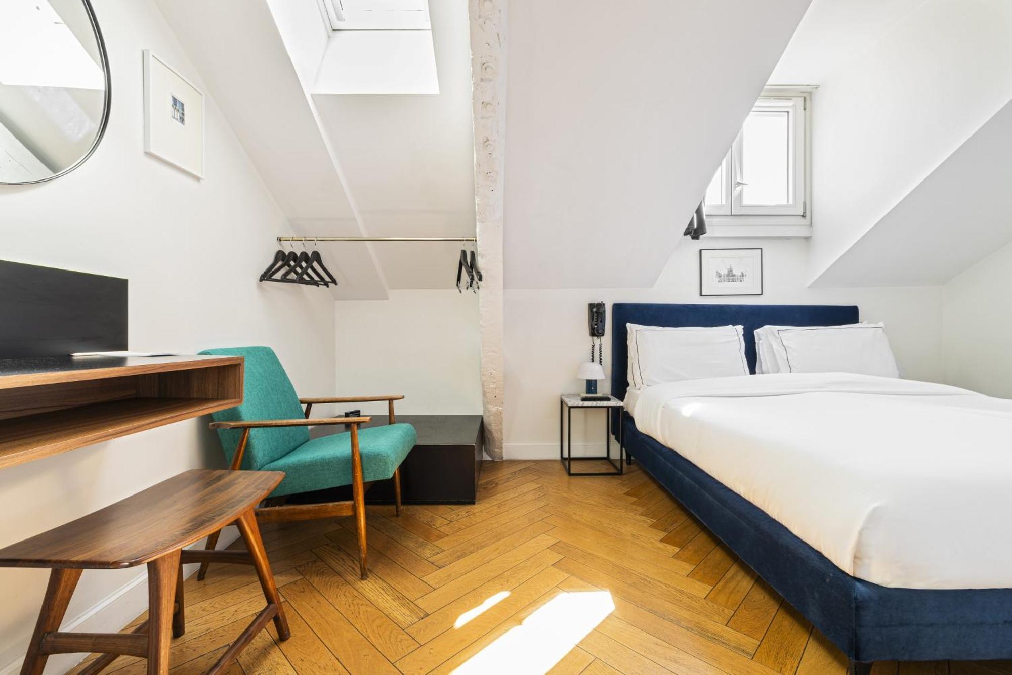 Double or Twin Room - Under the Eaves