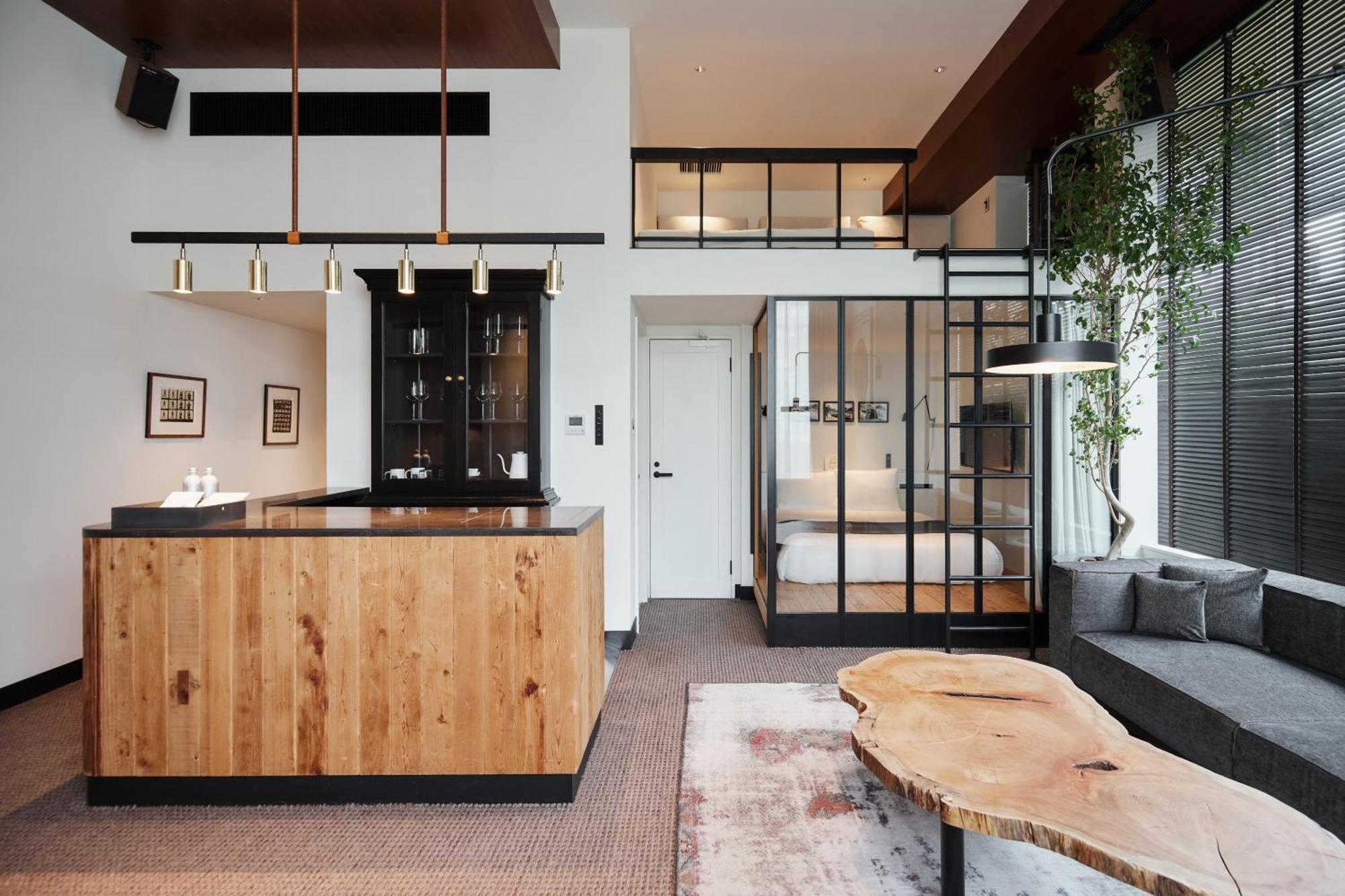 Living Suite