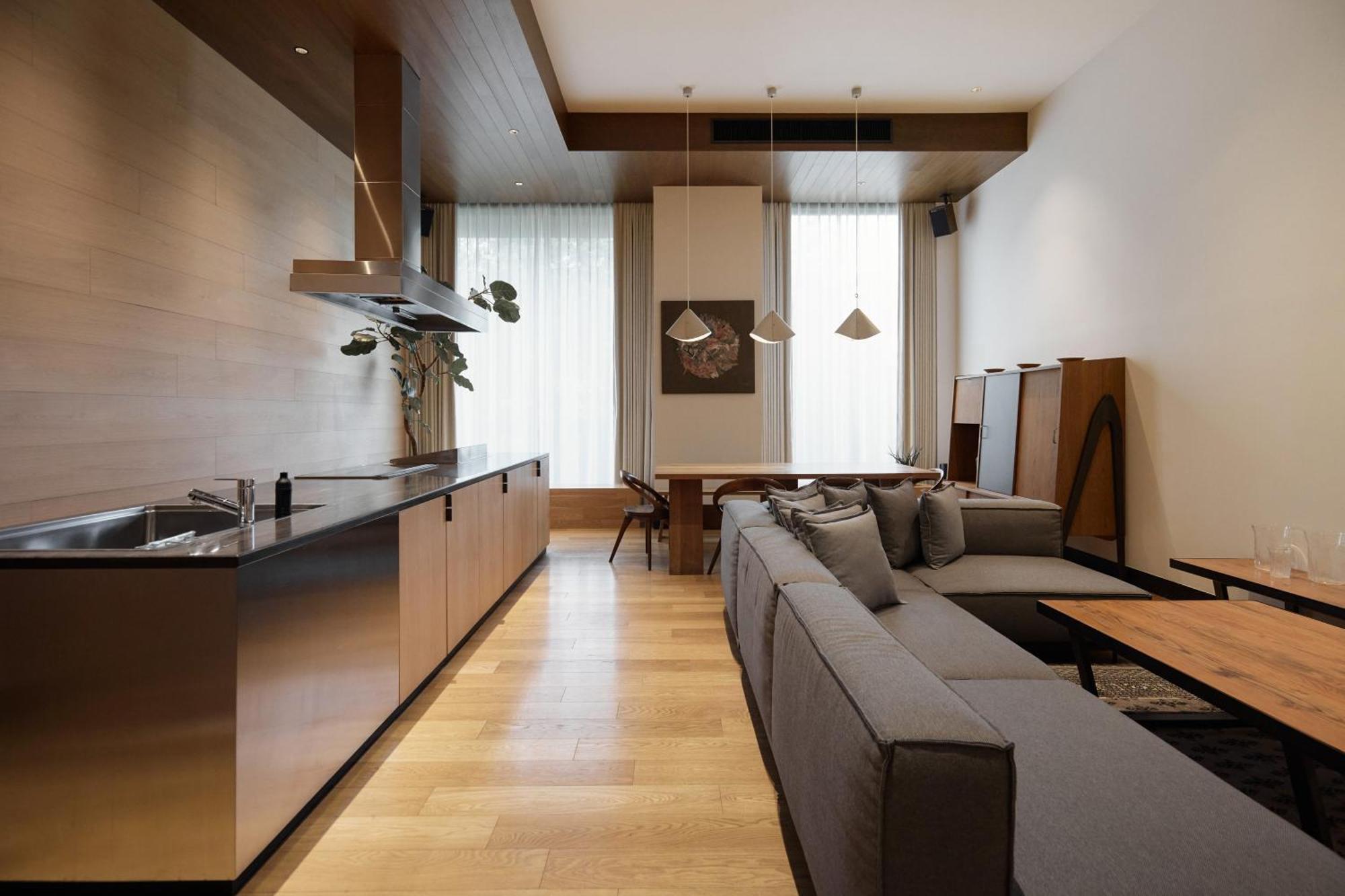 Dining Suite