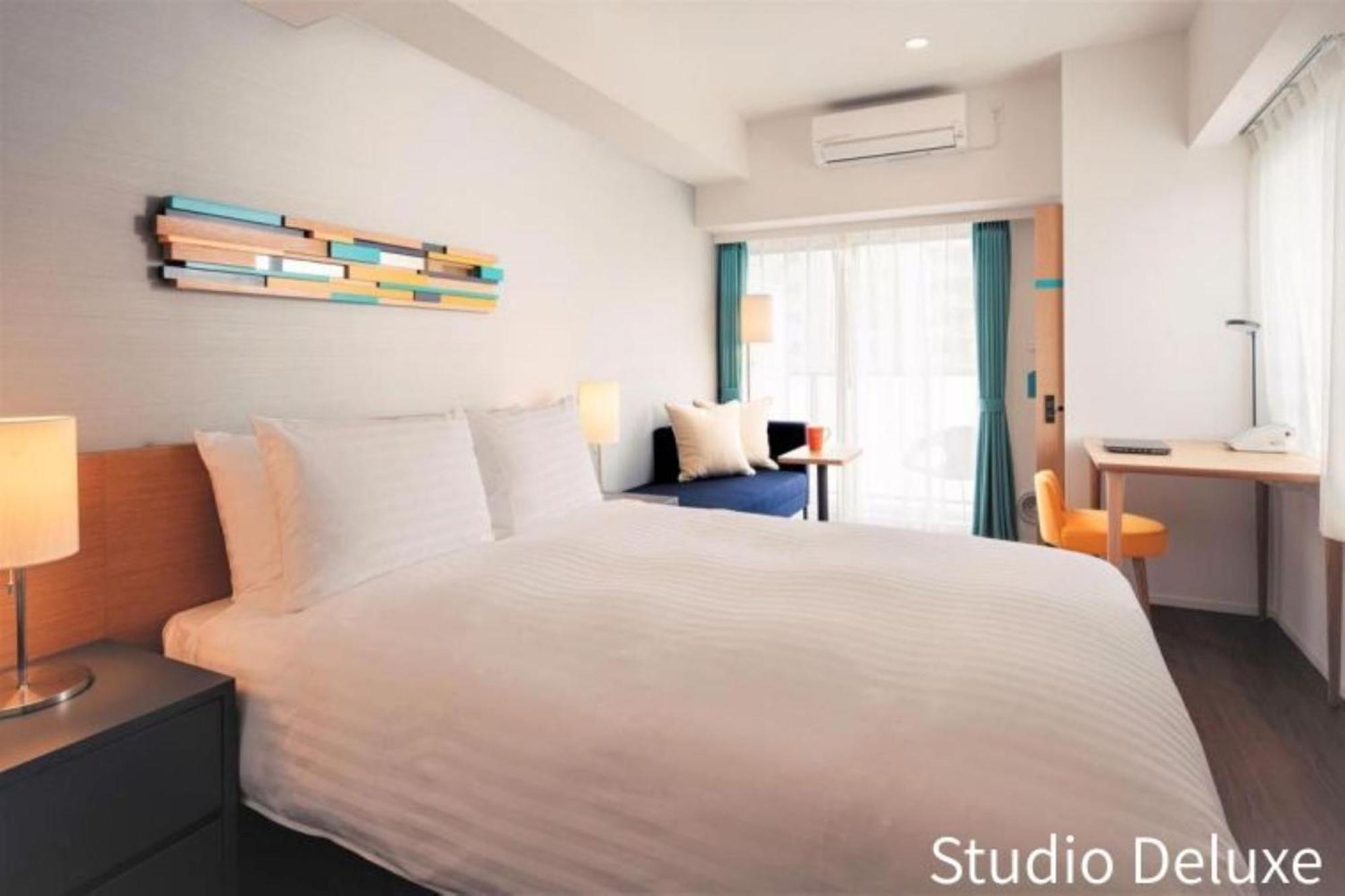 Deluxe Studio