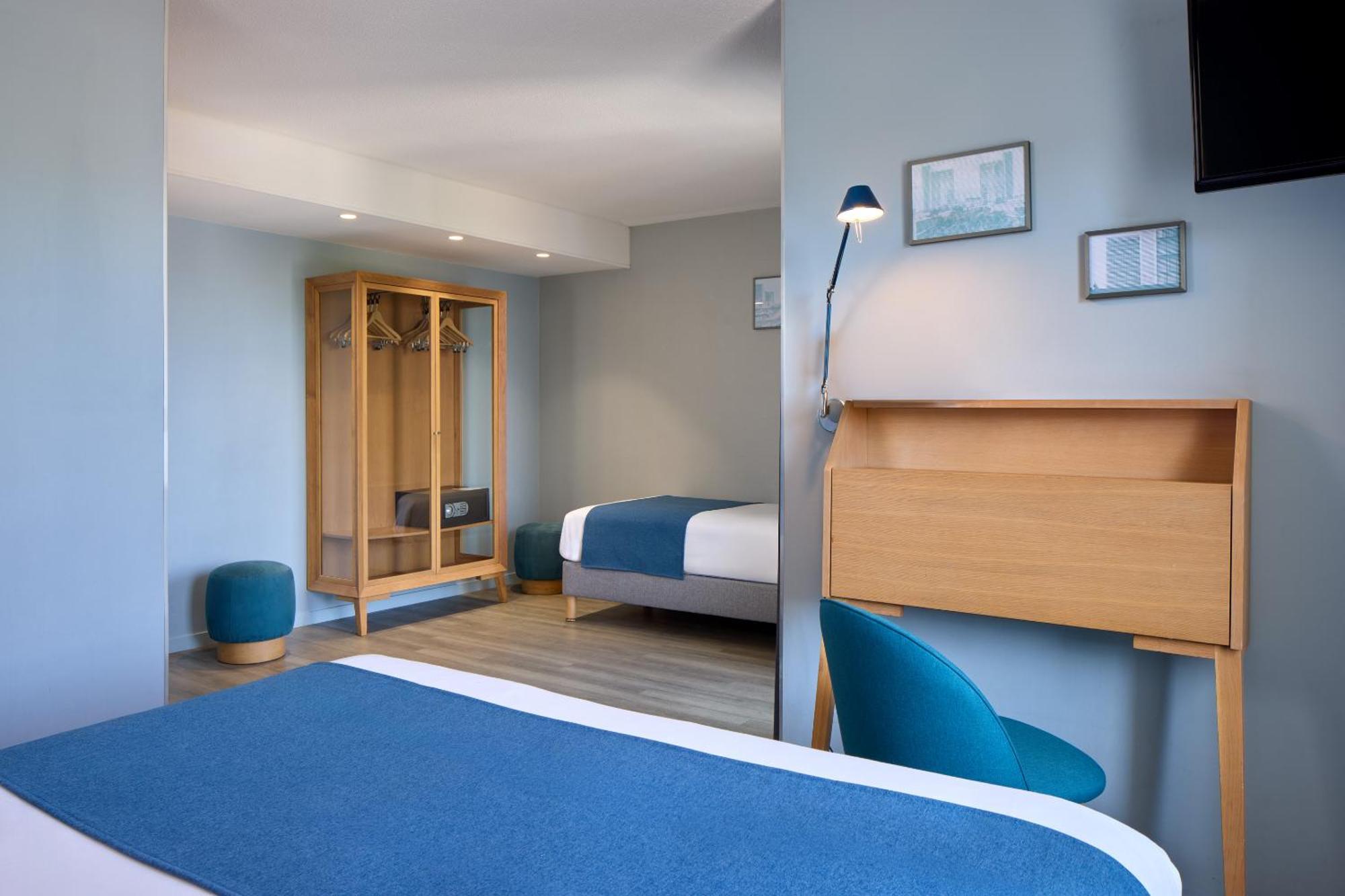 Triple Room with Balcony