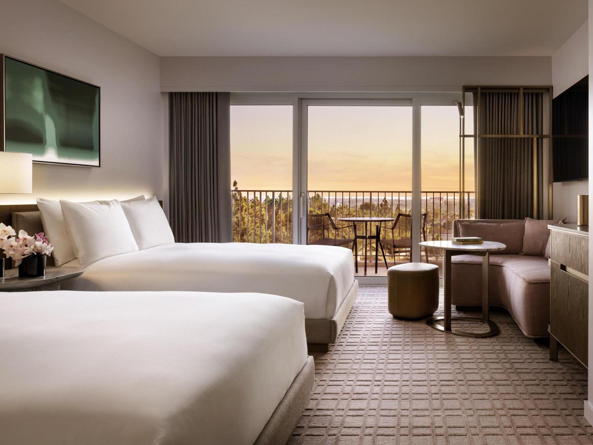 Fairmont Gold Room with Two Double Beds and Lounge Access - Mobility and Hearing Access