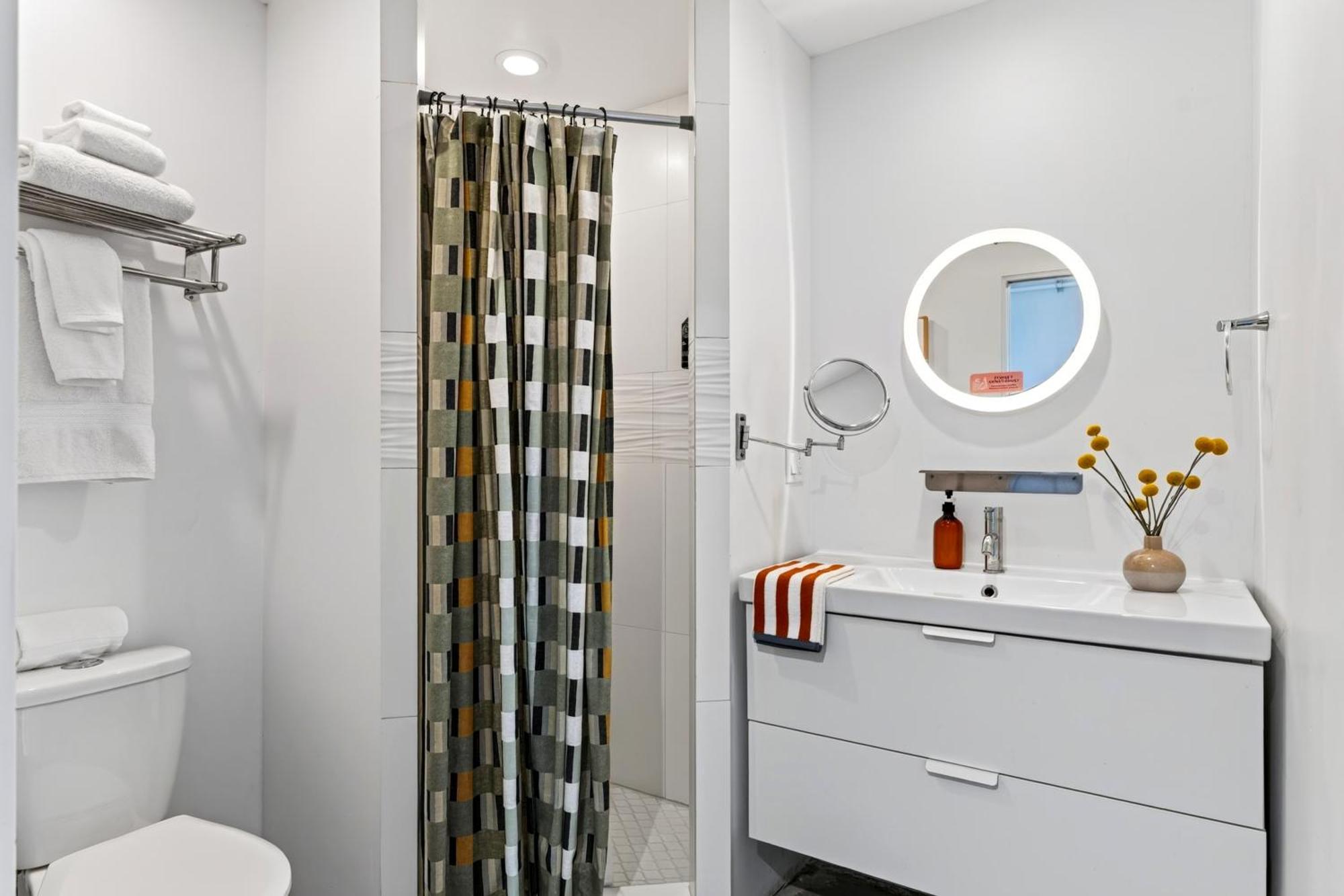One-Bedroom Suite