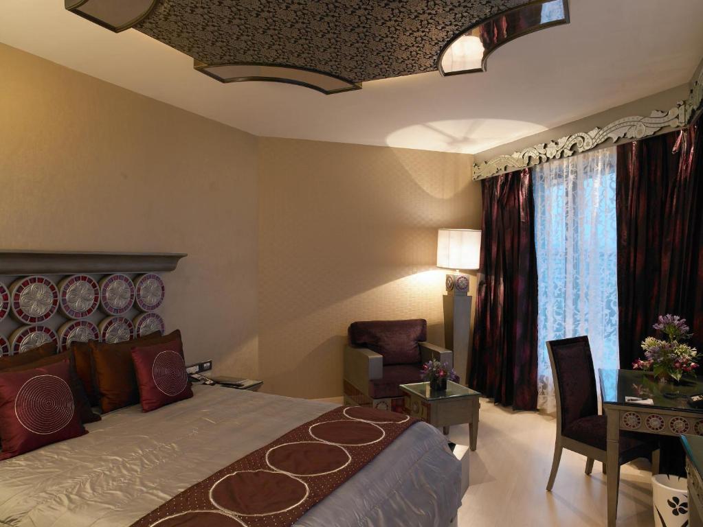 Junior Suite King Size Bed with 02 way Airport transfers,10% Discount on Food and Soft Beverage