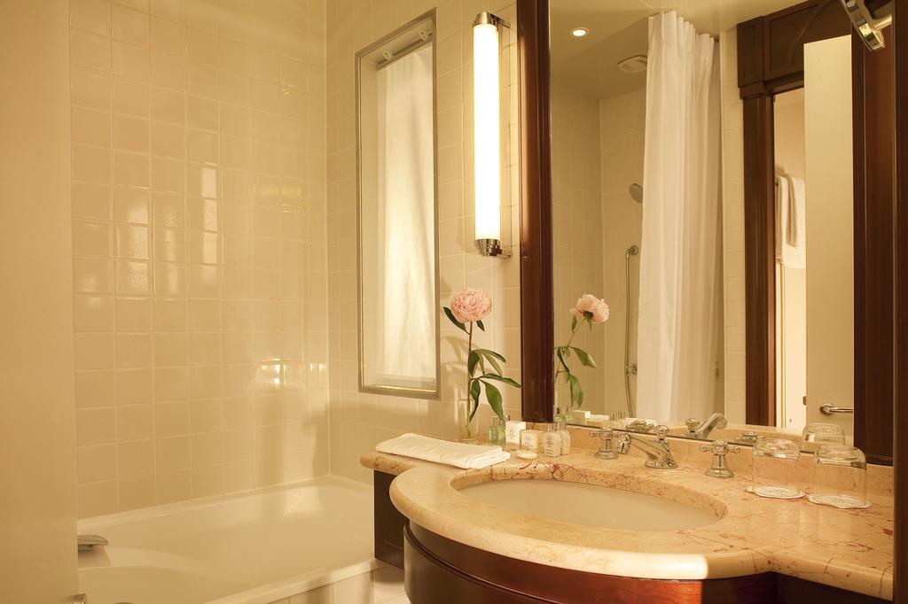 Family Room with Bath