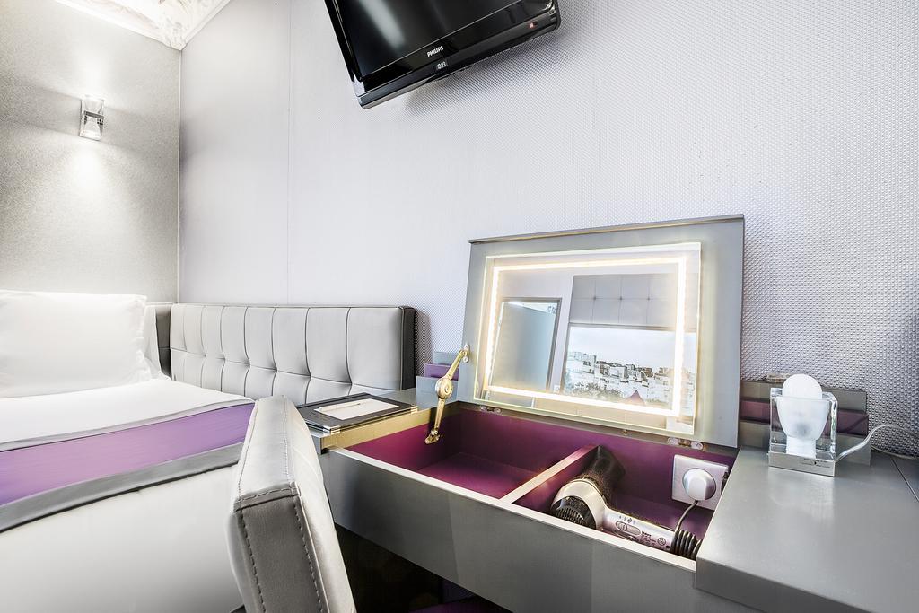 Comfort Double or Twin Room with Extra Bed