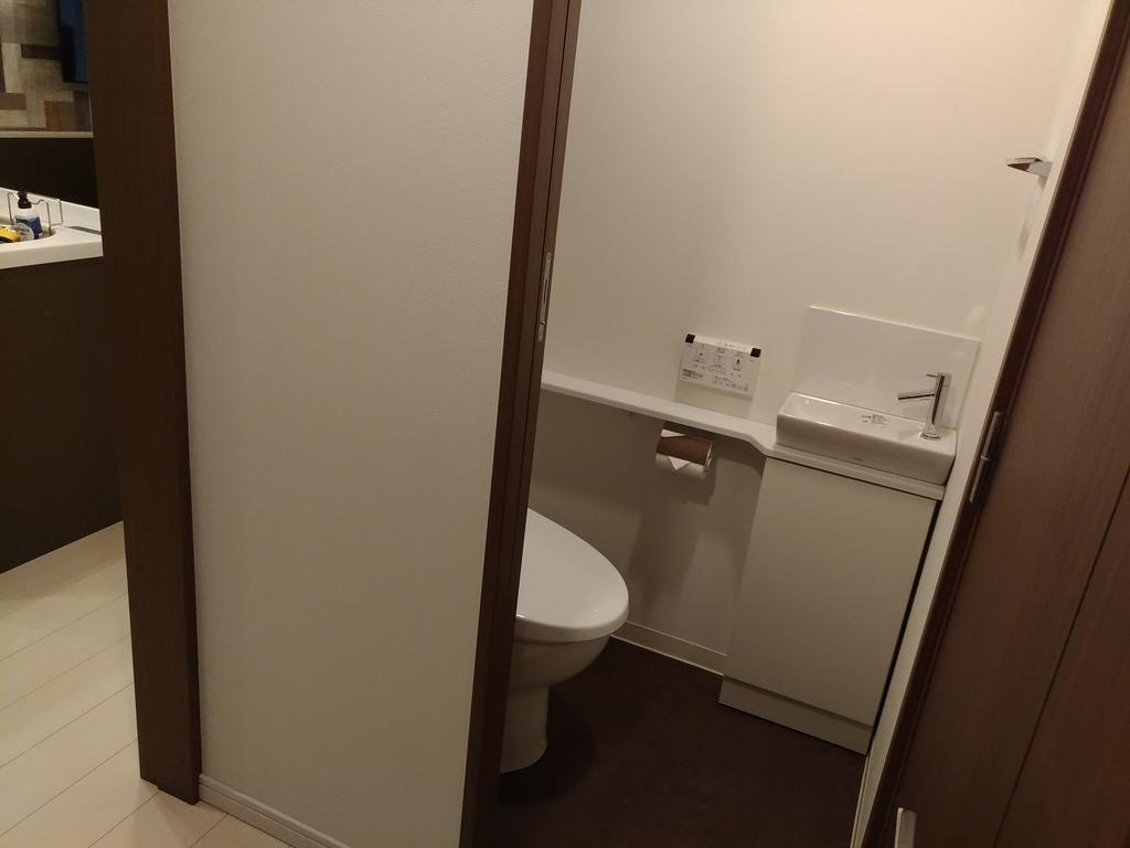 Quadruple Room Couch,1546402726:JPEG