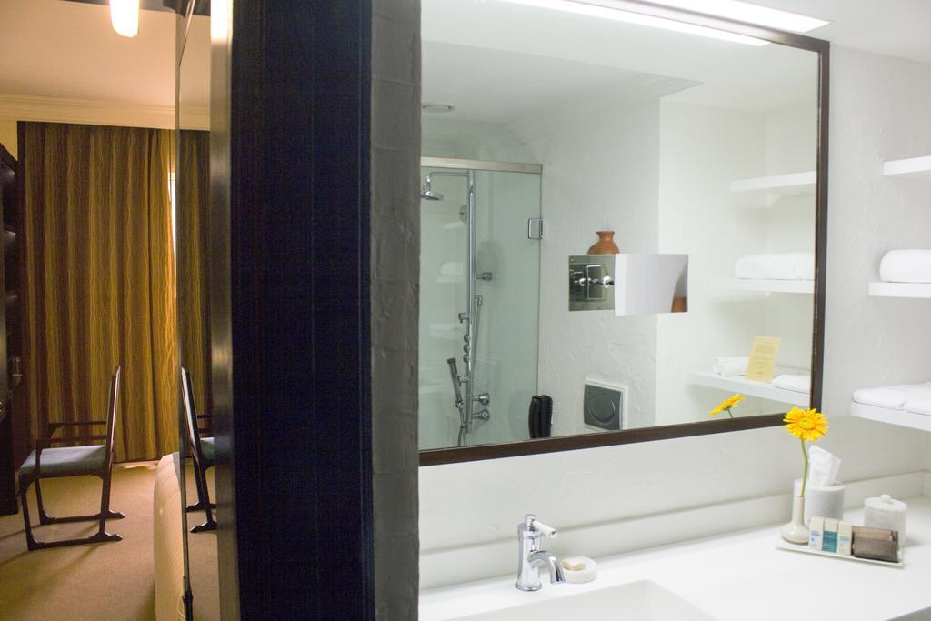 Premium Room with Complimentary evening Hi Tea (from 4pm to 6pm) and 15% Discount on F&B
