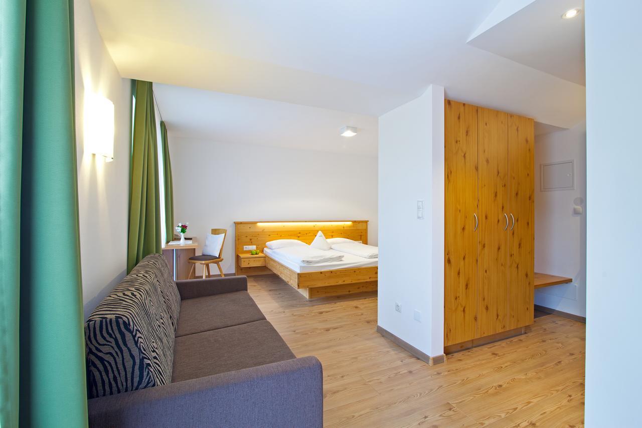 Double Room,535563612:JPEG