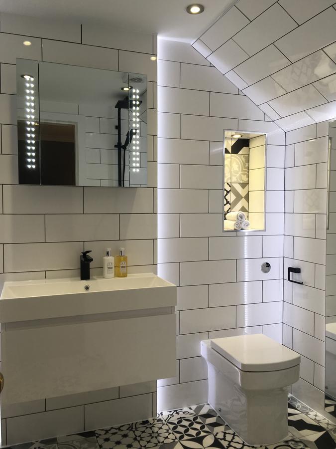 Deluxe Double Room,640903428:JPEG