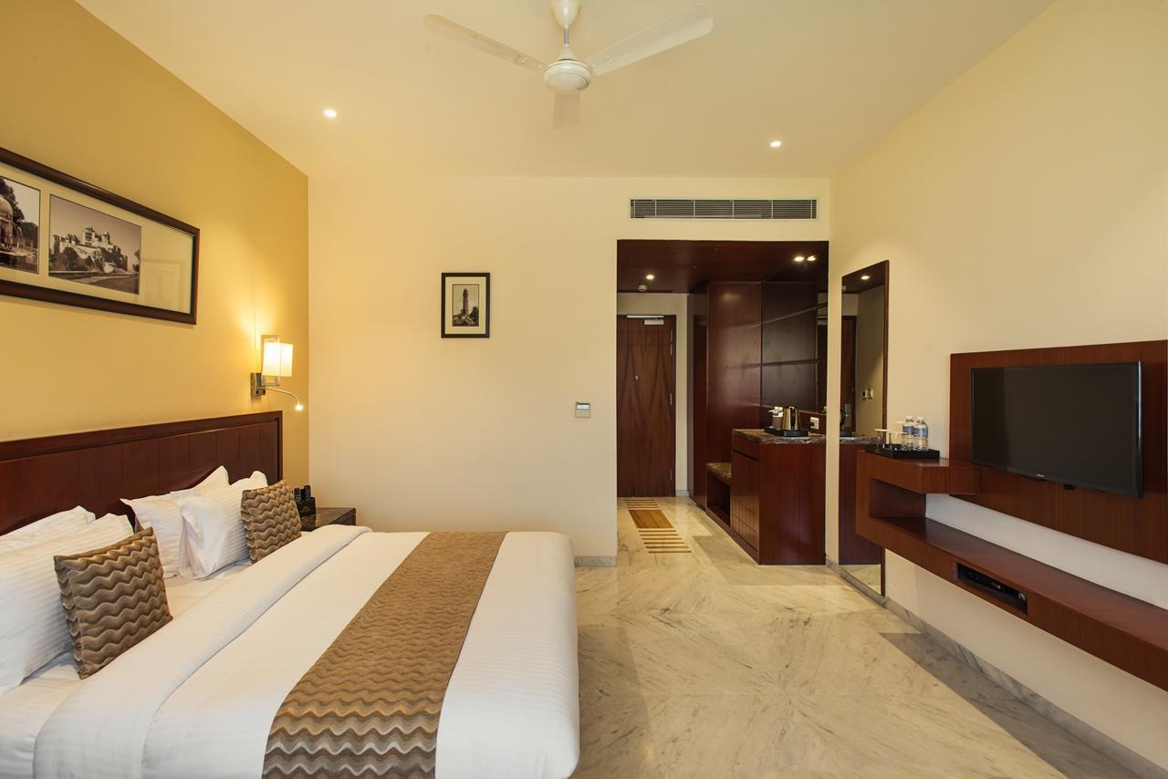 Superior King Room,559333611:JPEG