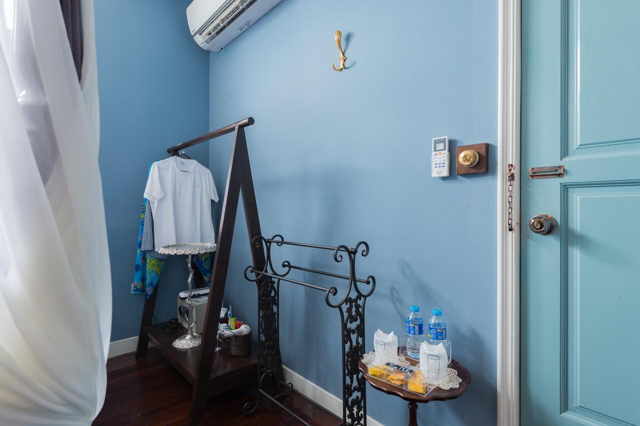 Family Room with Shower