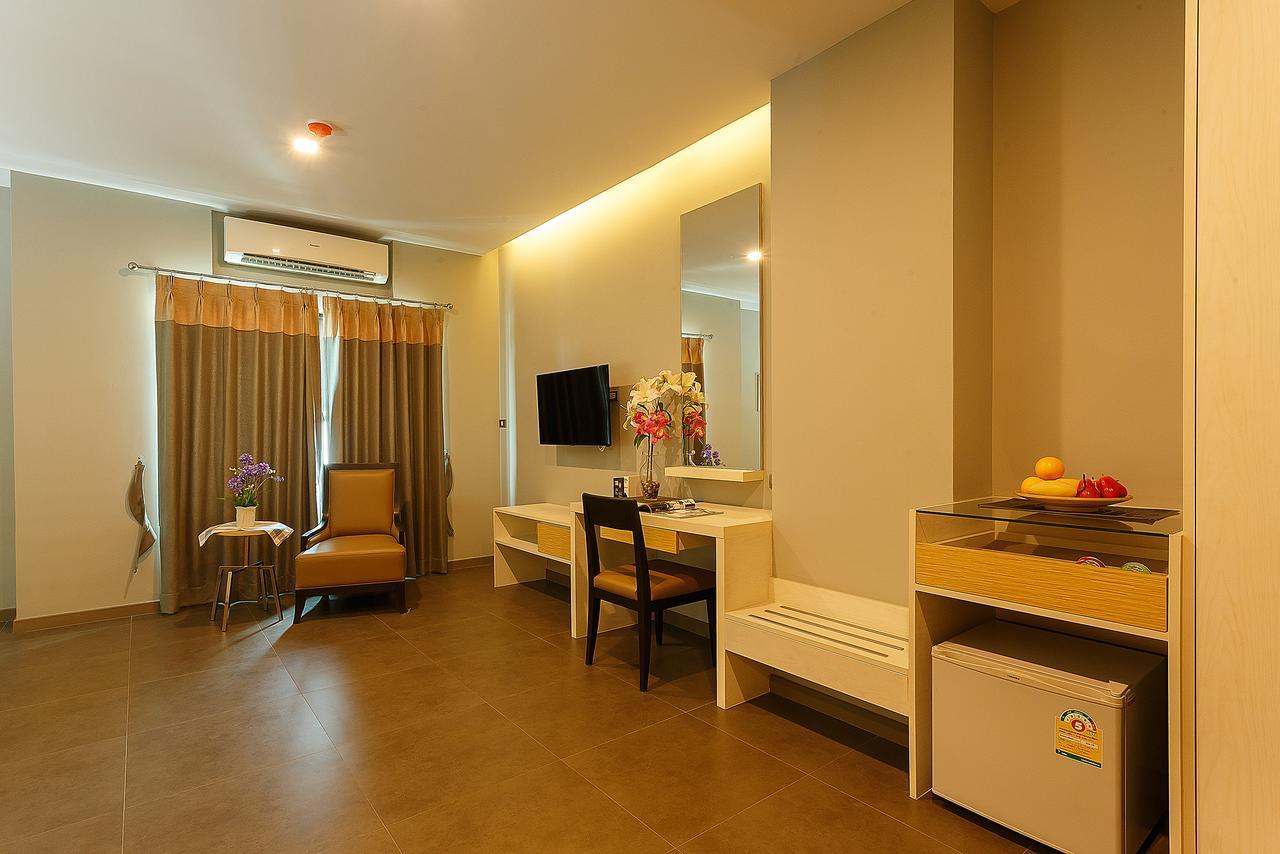 Premier King Room