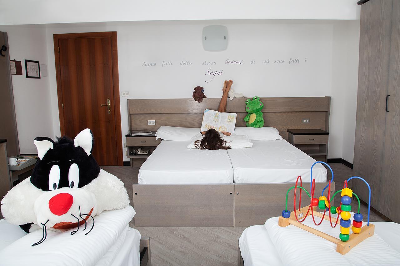 Quadruple Room,1662984637:JPEG