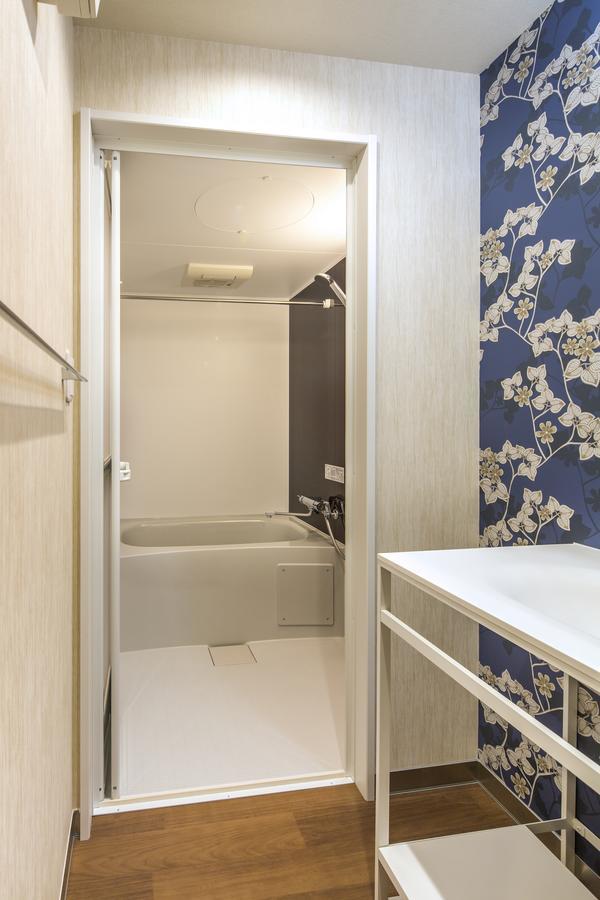 Suite with Balcony (4 adult)