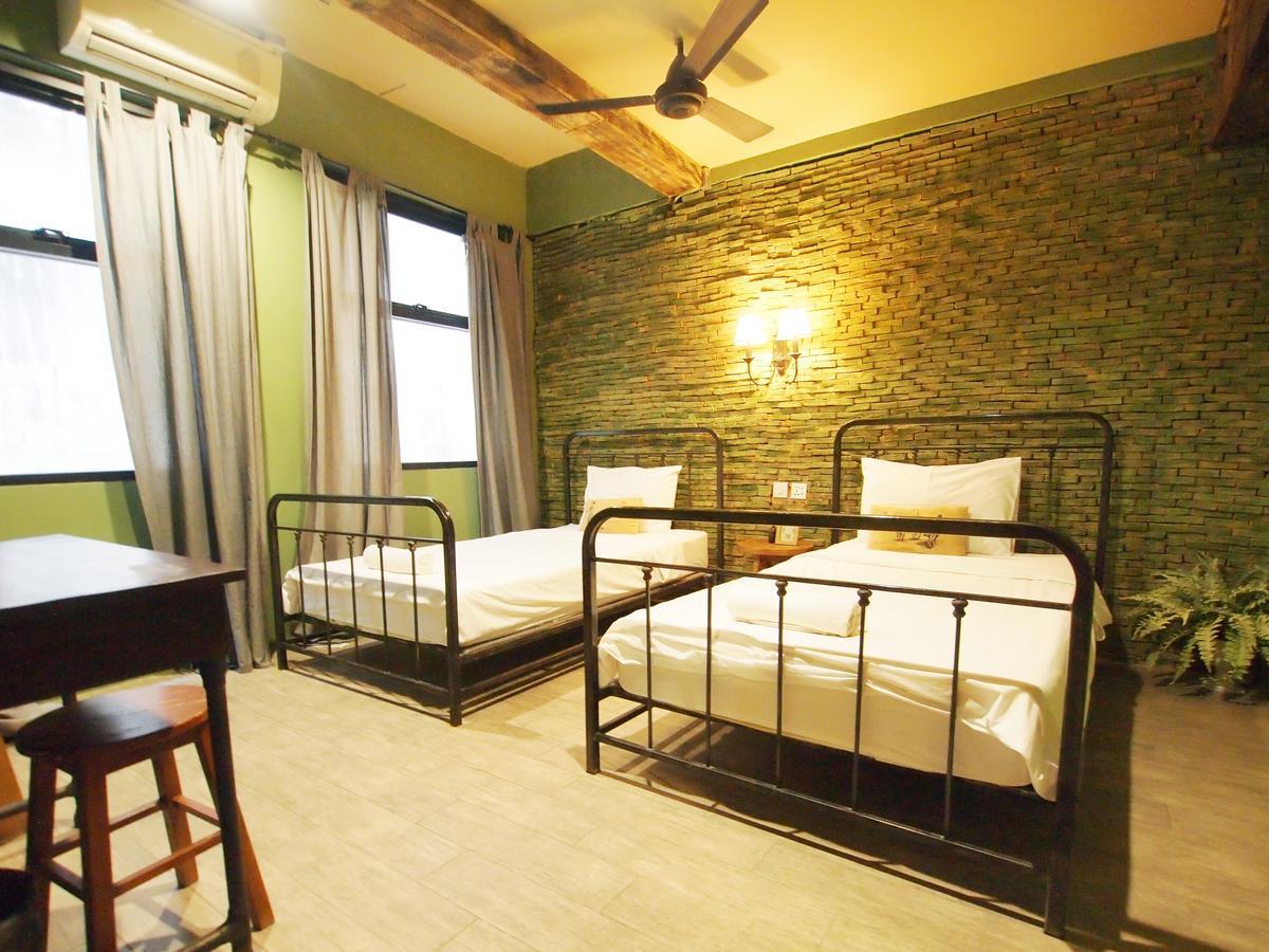 Twin Room with Private Bathroom