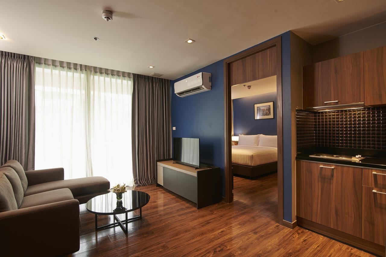 One-Bedroom Suite