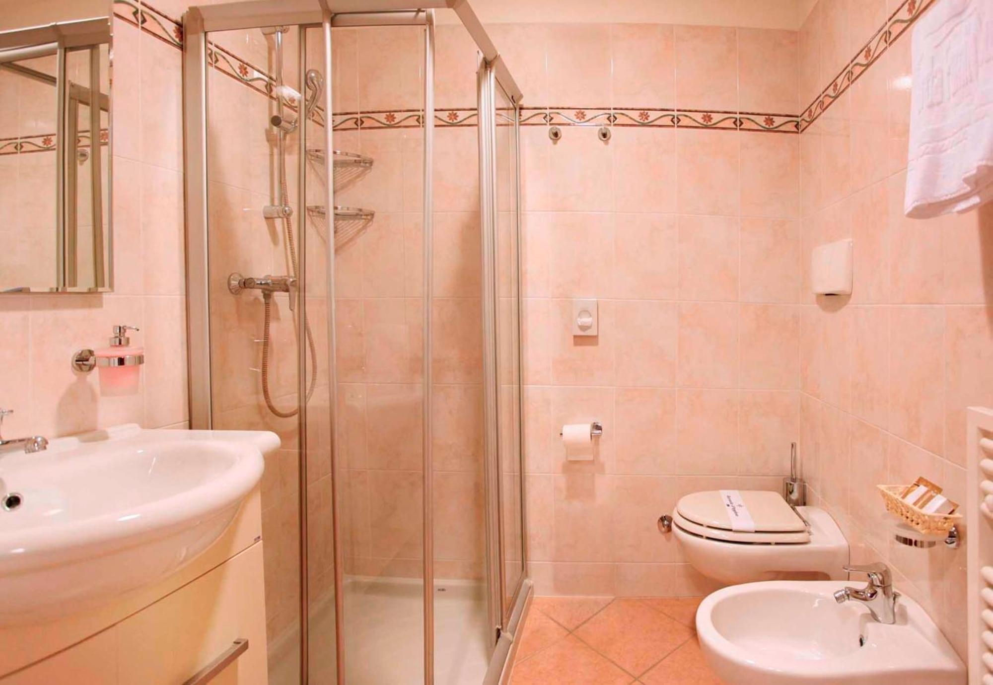 Double or Twin Room with Garden View,1274730802:JPEG