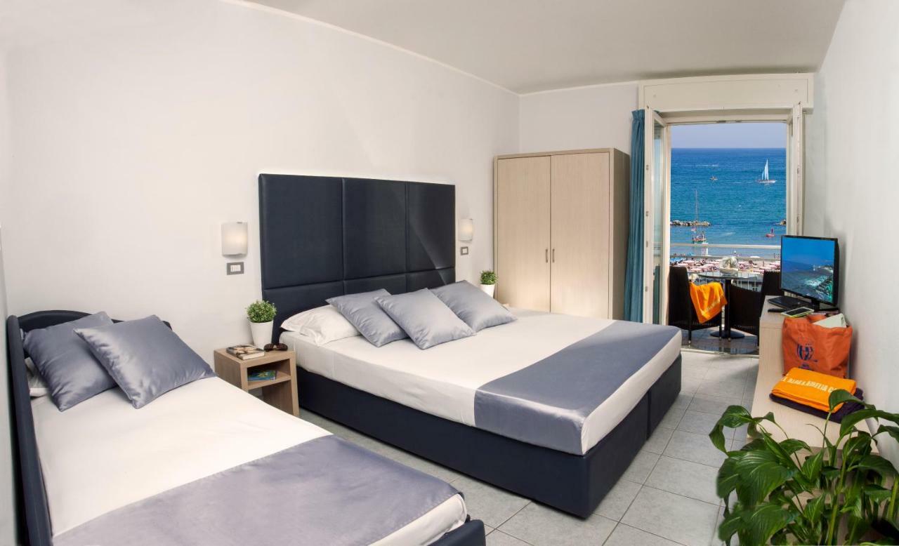 Quadruple Room Sea View
