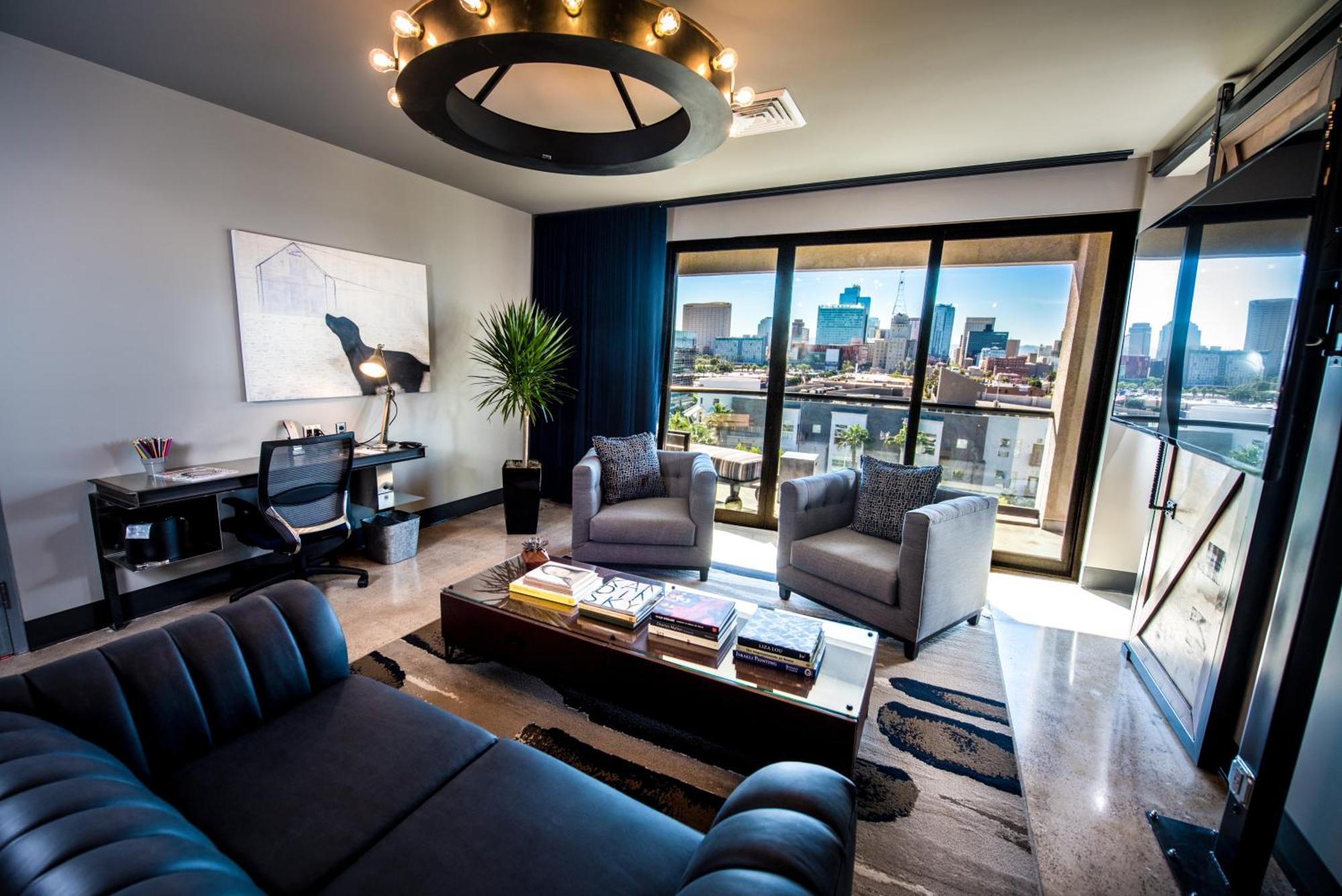 Suite Balcony