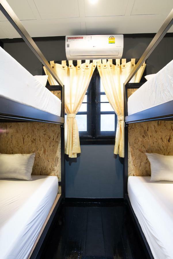 Quadruple Room with Shared Bathroom