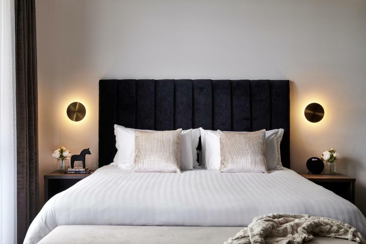 Standard King Room with City View - Disability Access,1285590559:JPEG