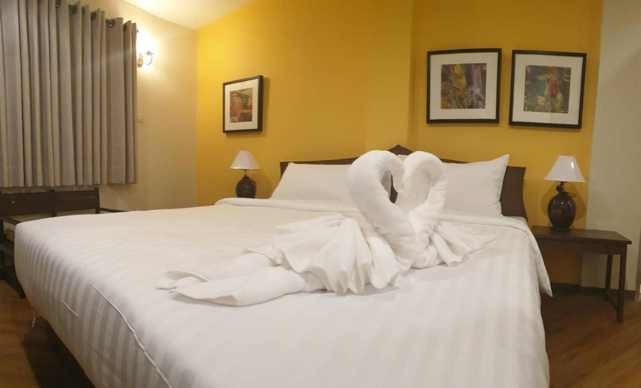 Two Connecting Double Rooms